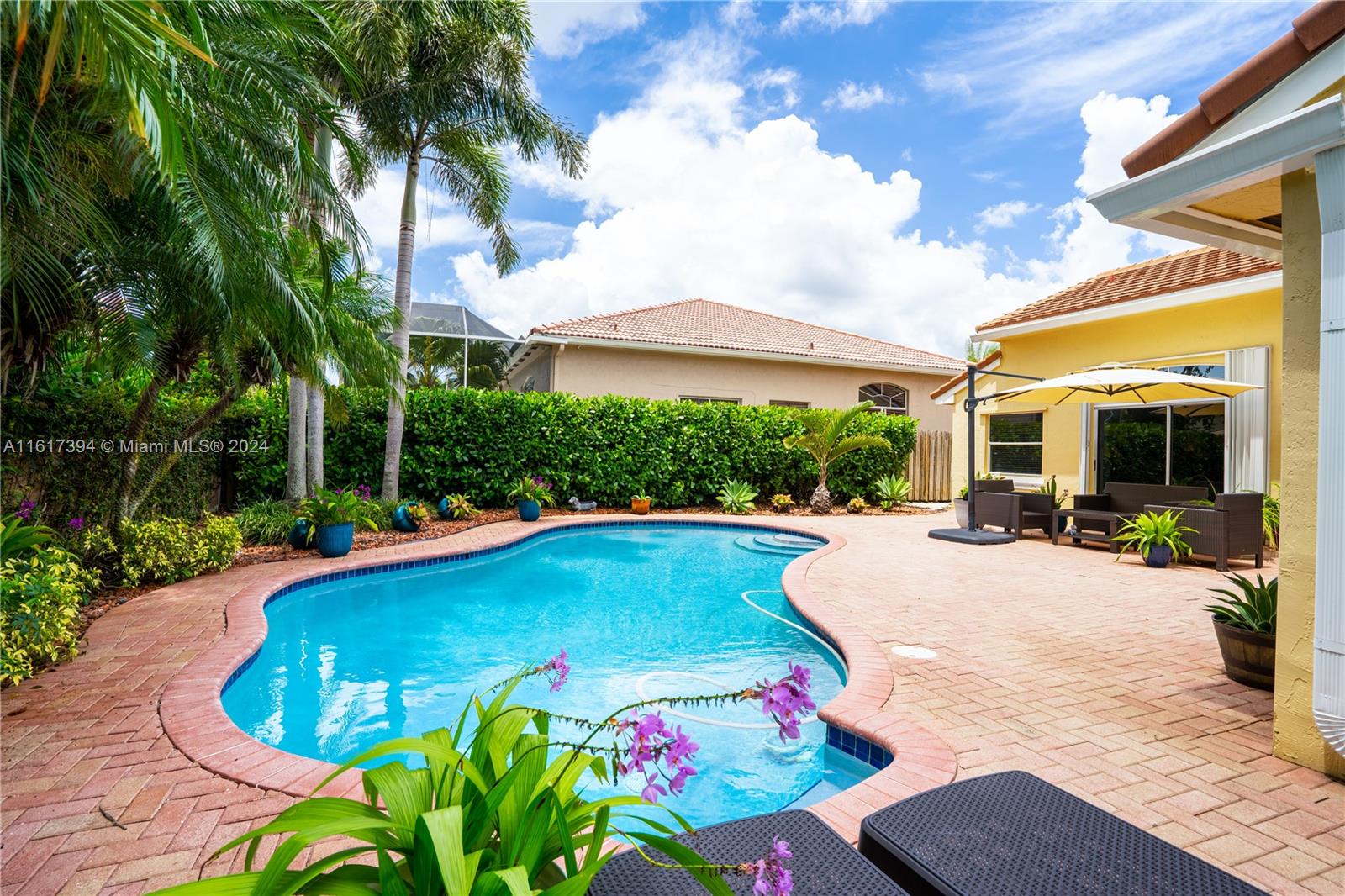 333 SW 187th Ter