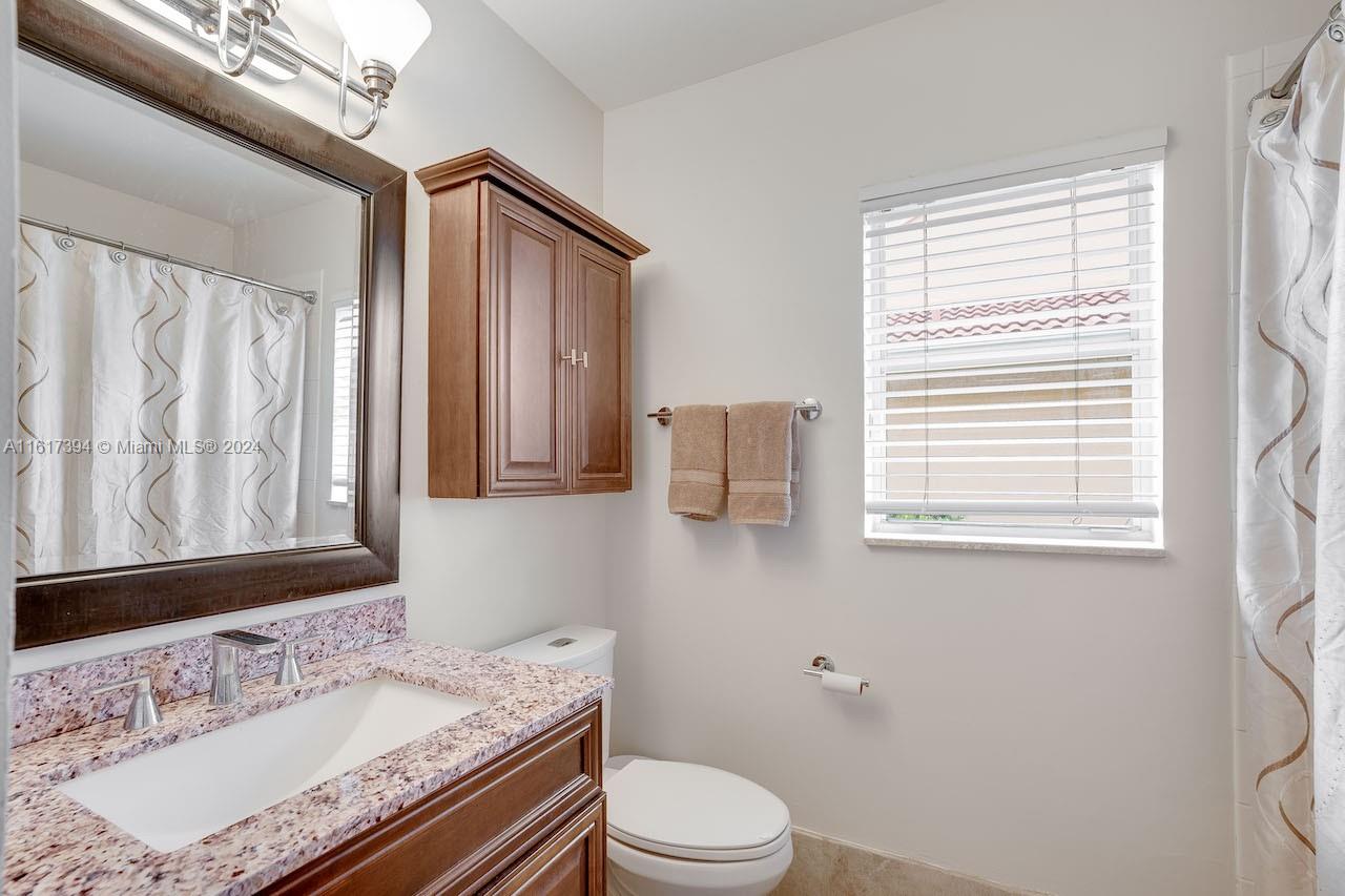 333 SW 187th Ter