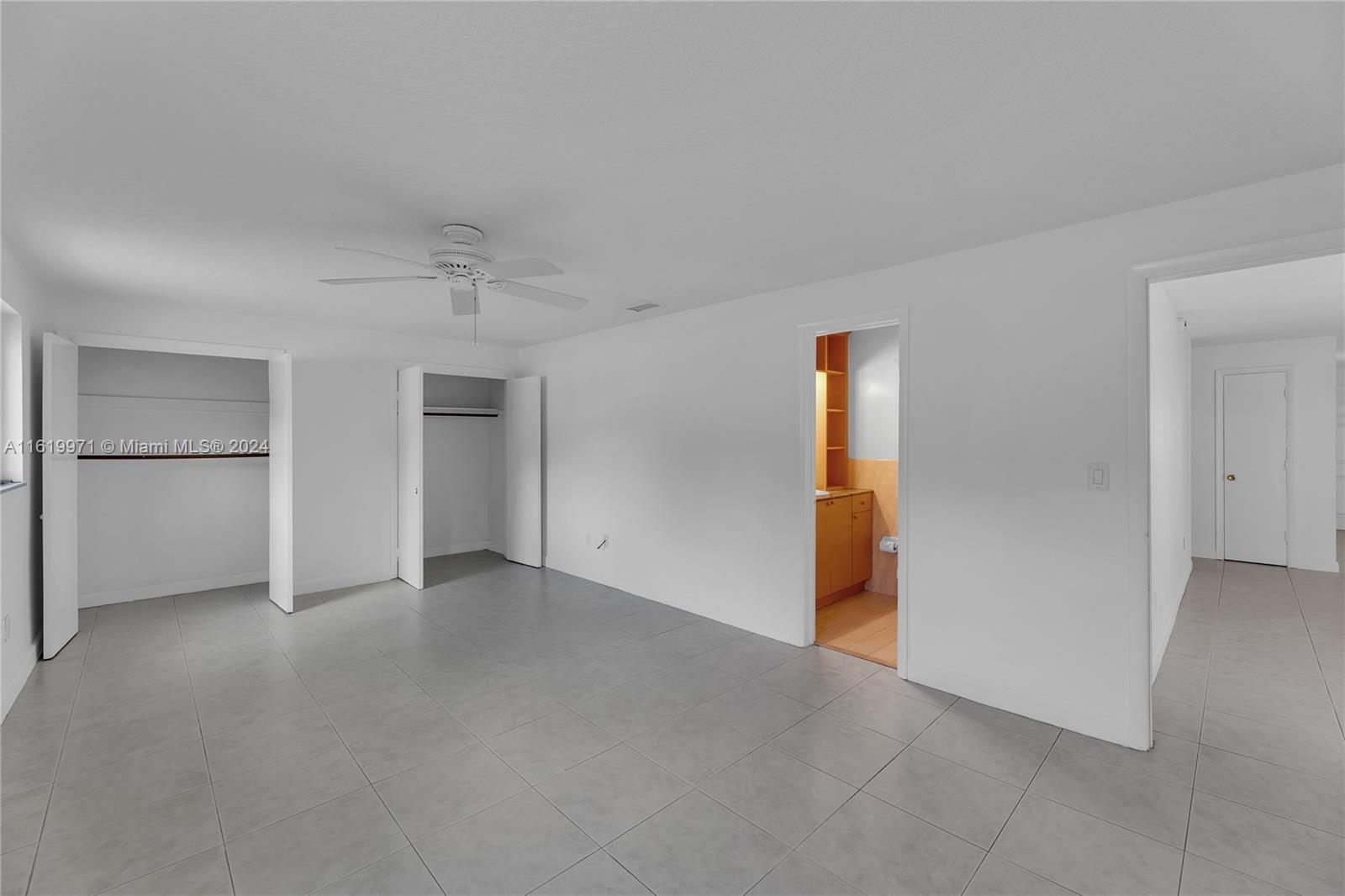 8304 NW 36th St