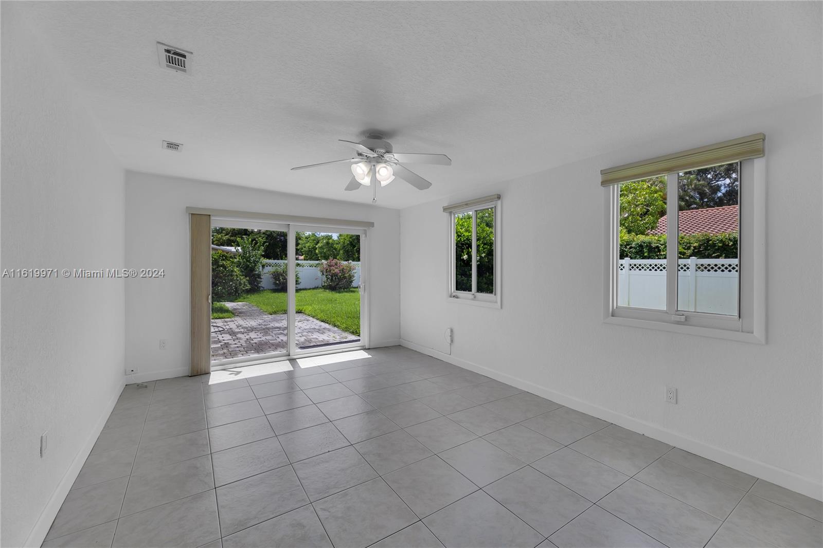 8304 NW 36th St