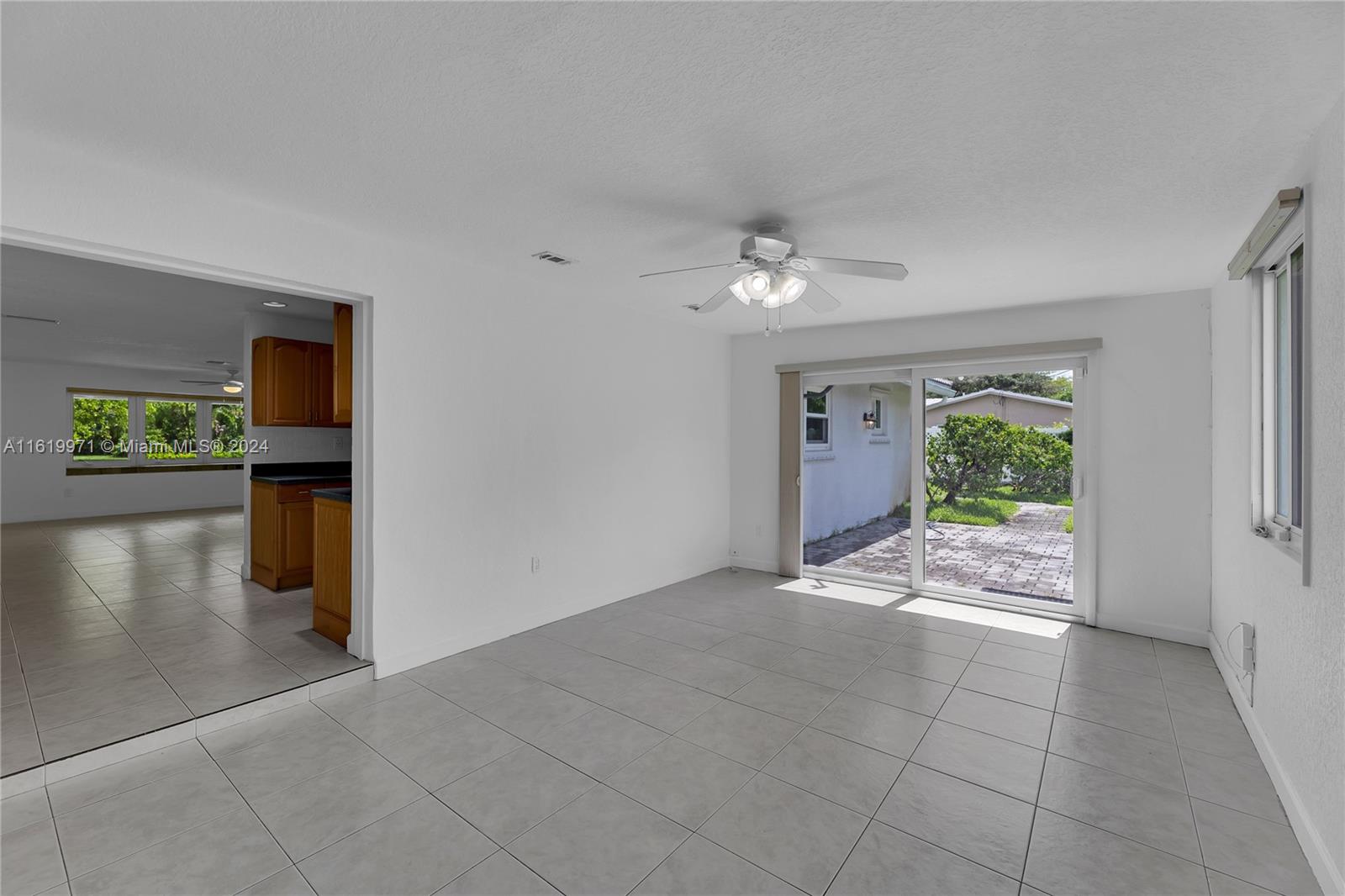 8304 NW 36th St
