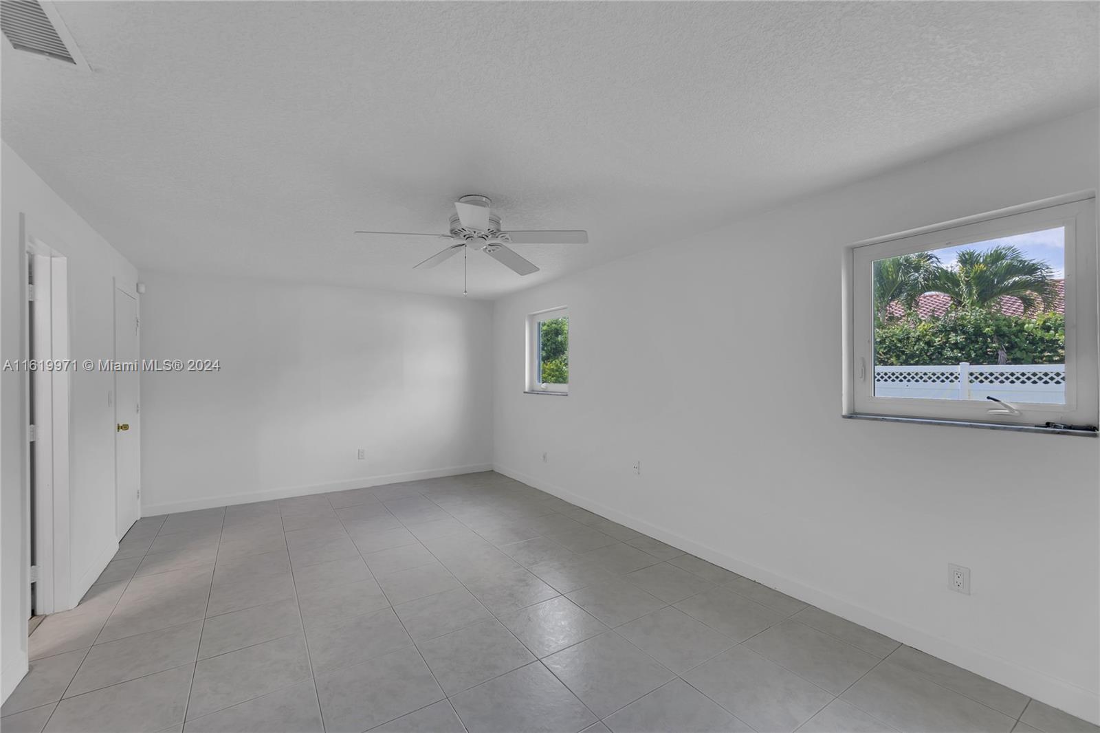 8304 NW 36th St