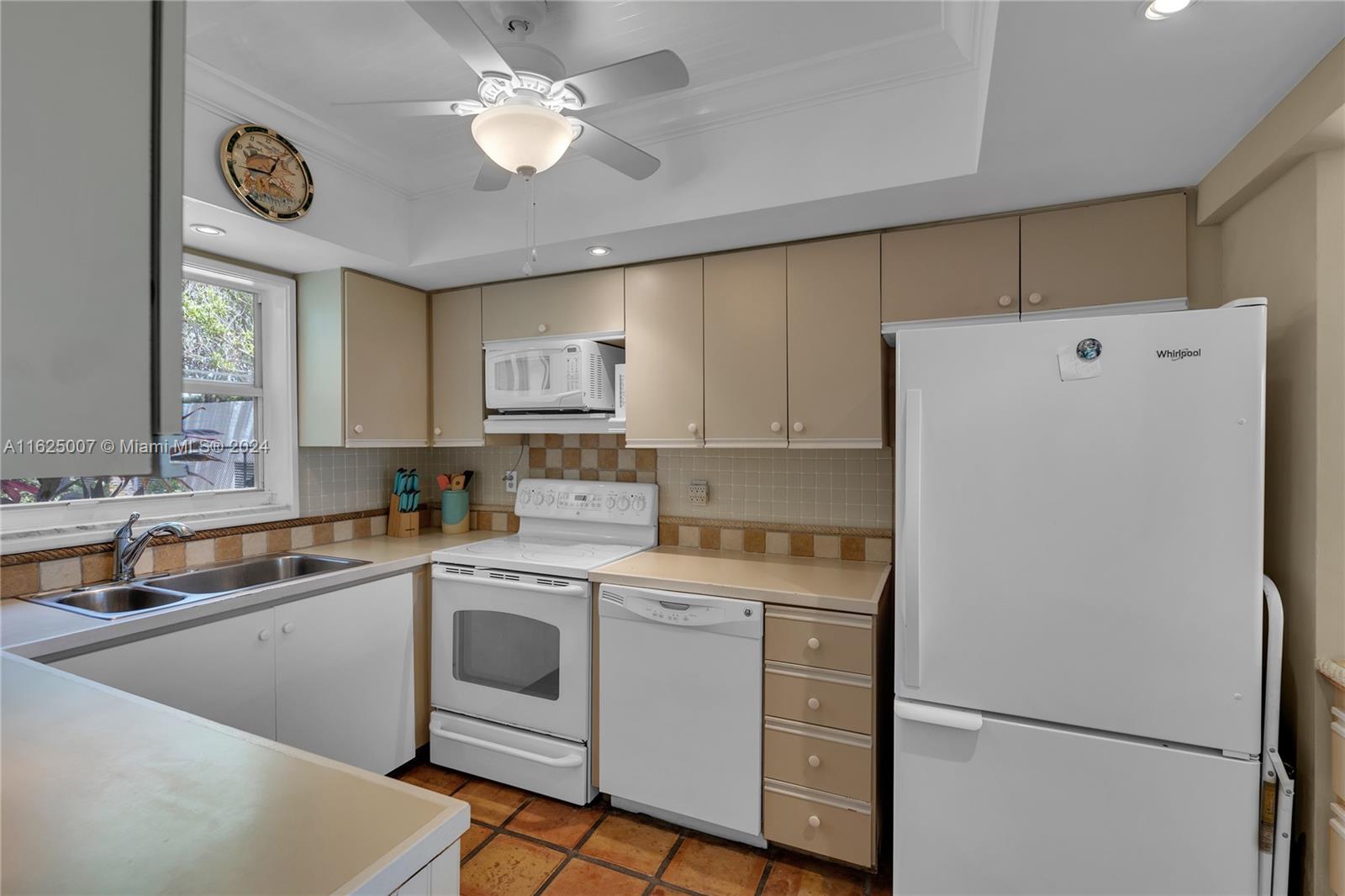 1750 S Ocean Blvd # 108E