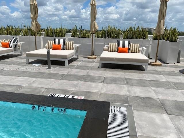 2000 Metropica Way # 908