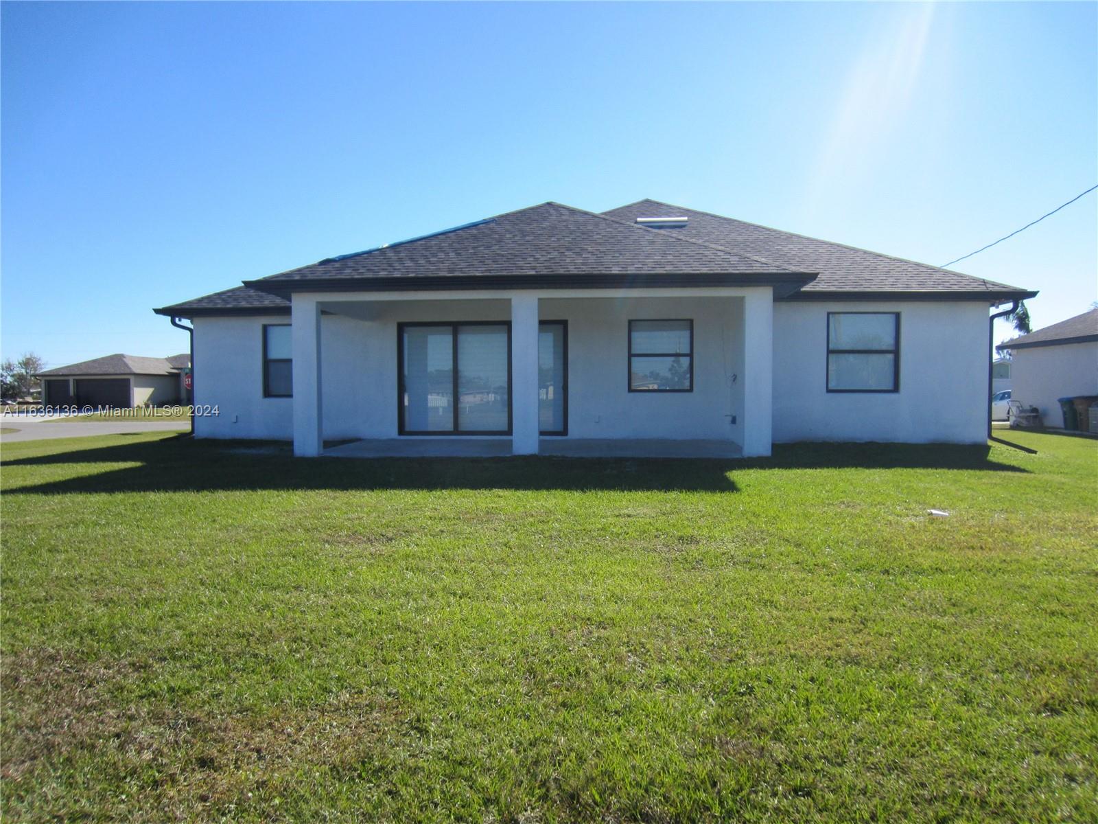 519 NW 7th Ter