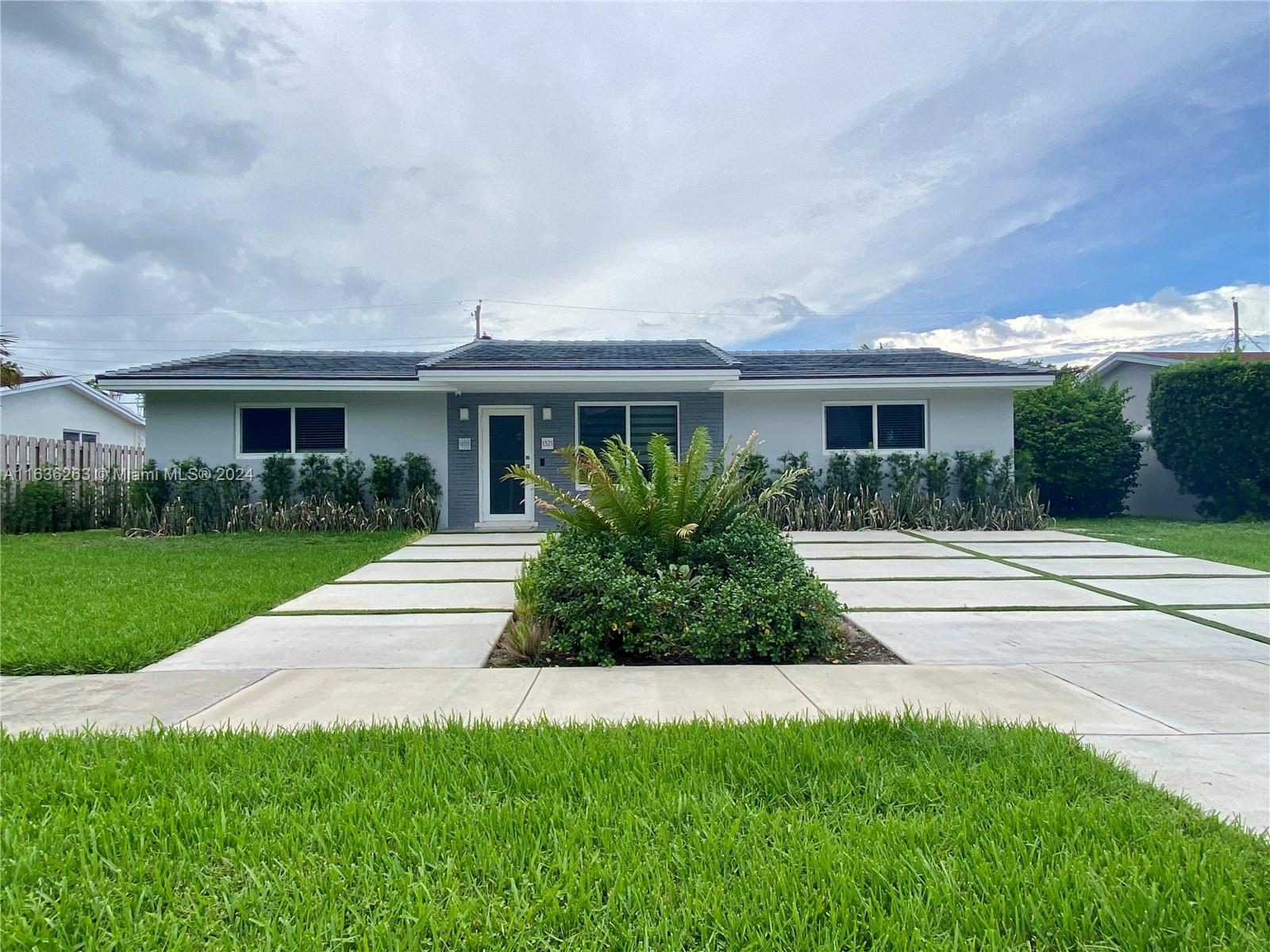 1321 Garfield St Unit: .