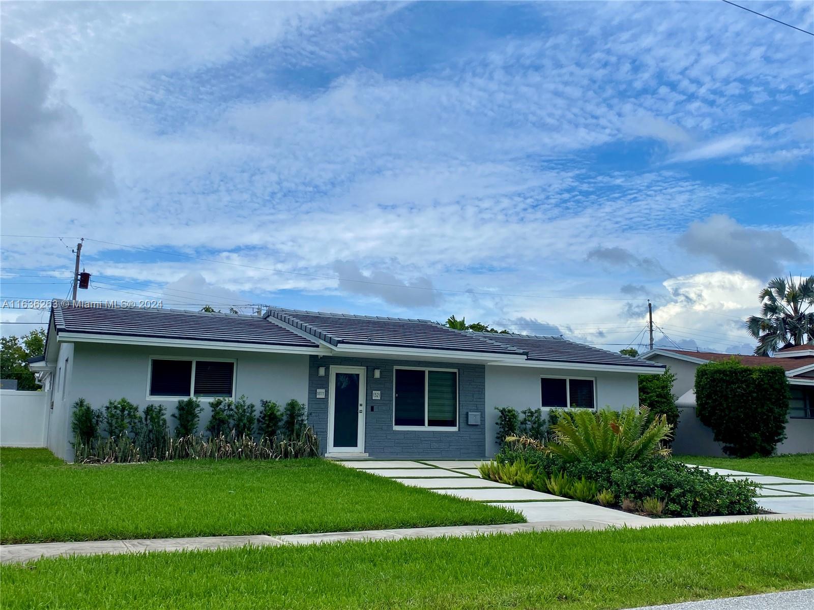 1321 Garfield St Unit: .