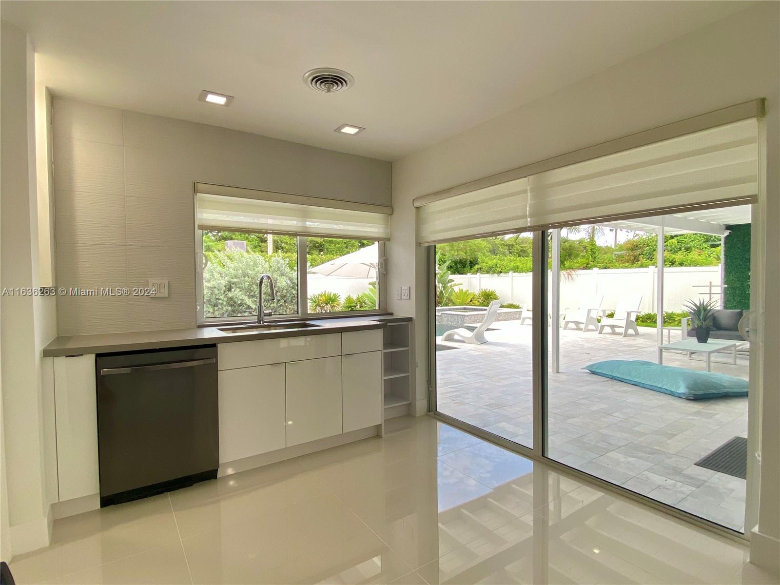 1321 Garfield St Unit: .