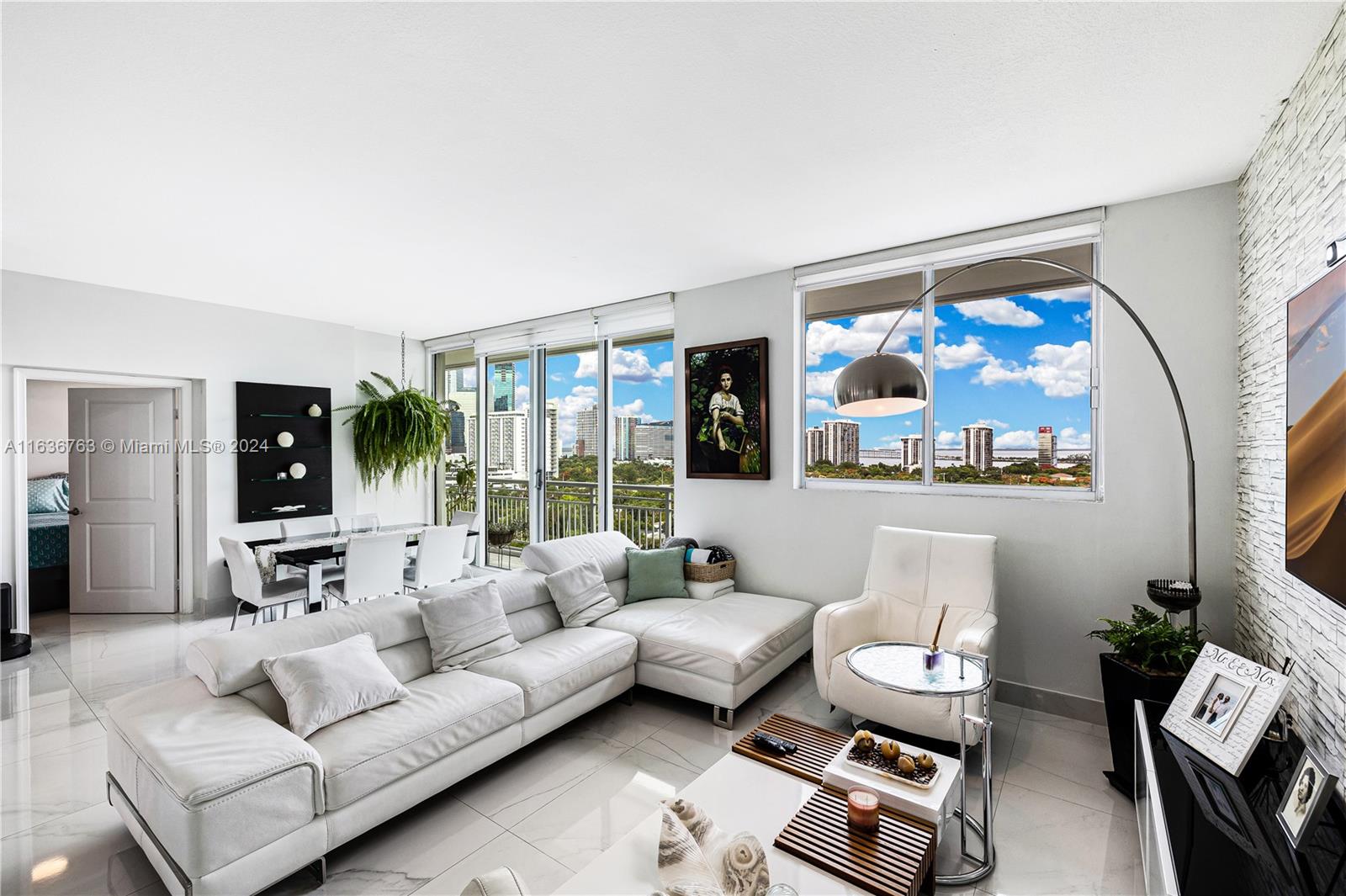 2021 SW 3rd Ave # 5 Unit: PH-5