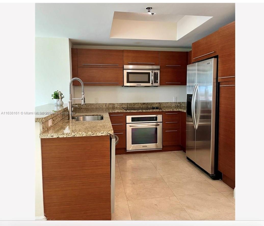 2681 N Flamingo Rd # 1406S