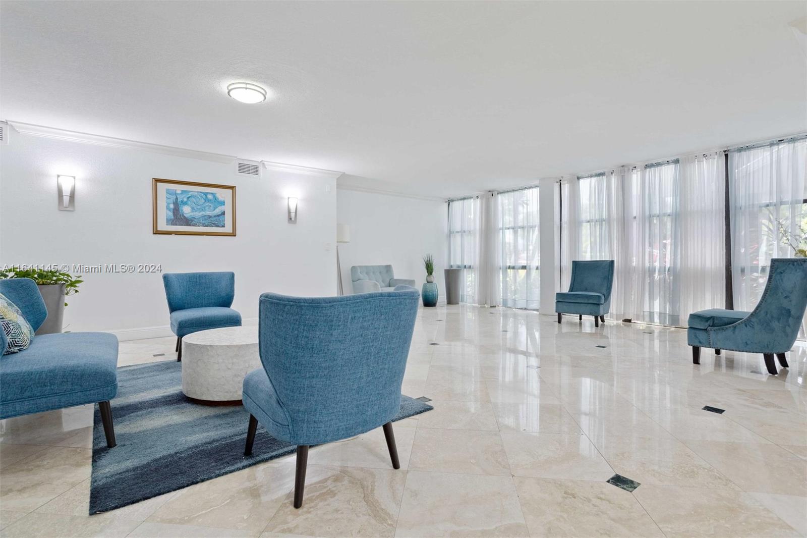 800 Parkview Dr # 507