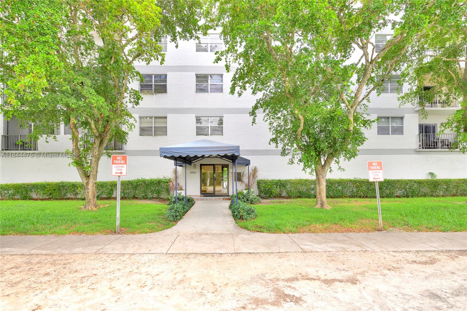 8950 NE 8th Ave # 208