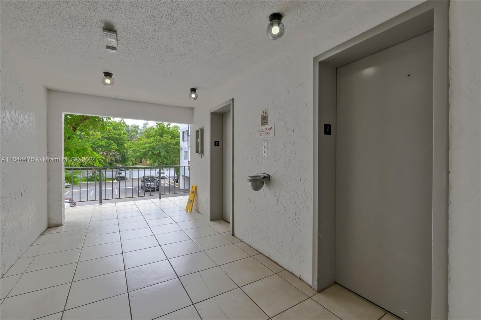 8950 NE 8th Ave # 208