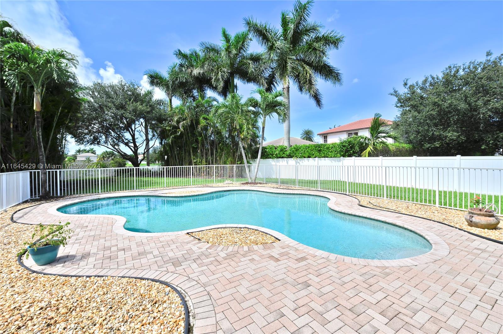 5238 SW 149th Ave # 5238
