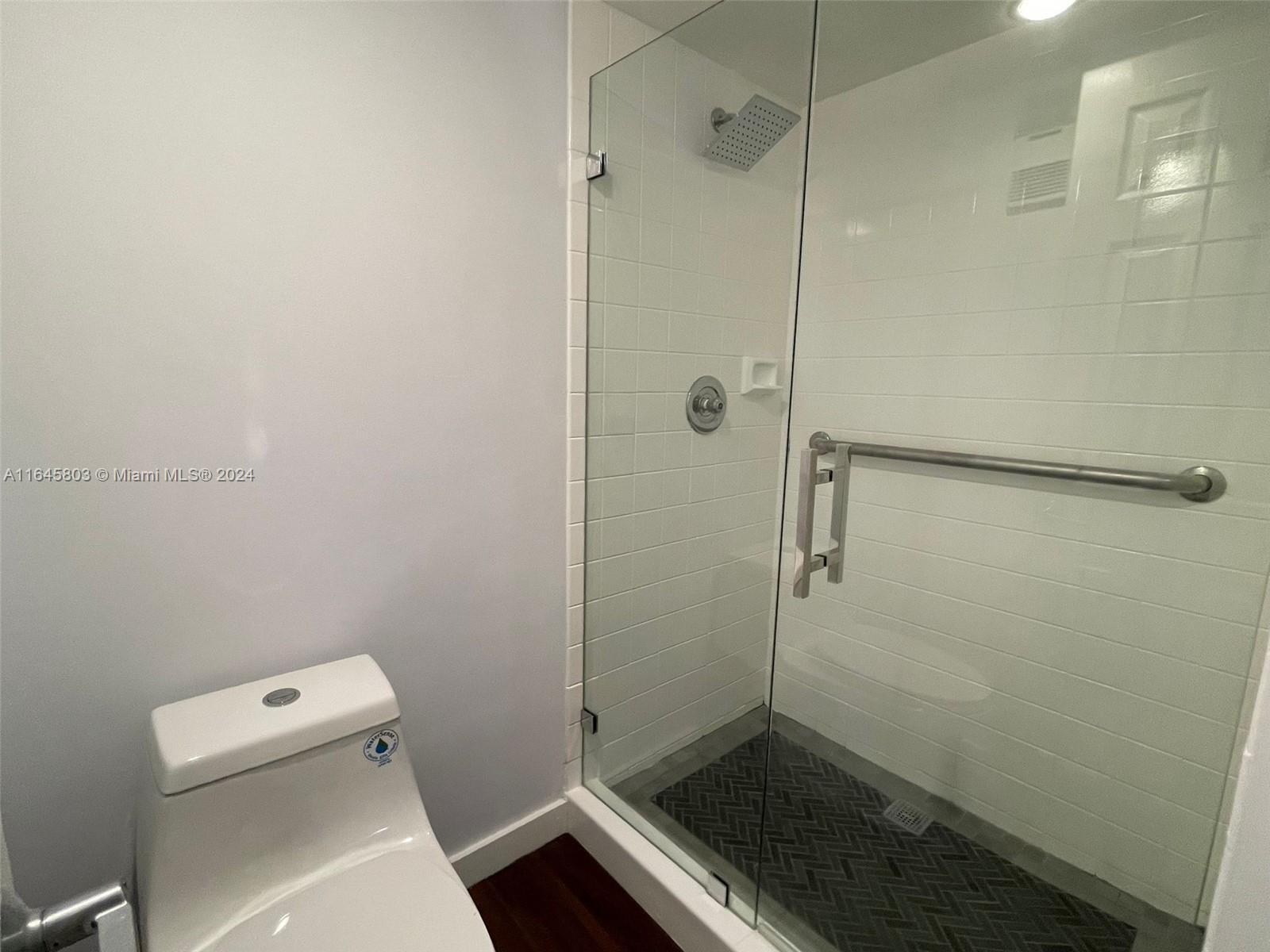1719 Whitehall Dr # 302