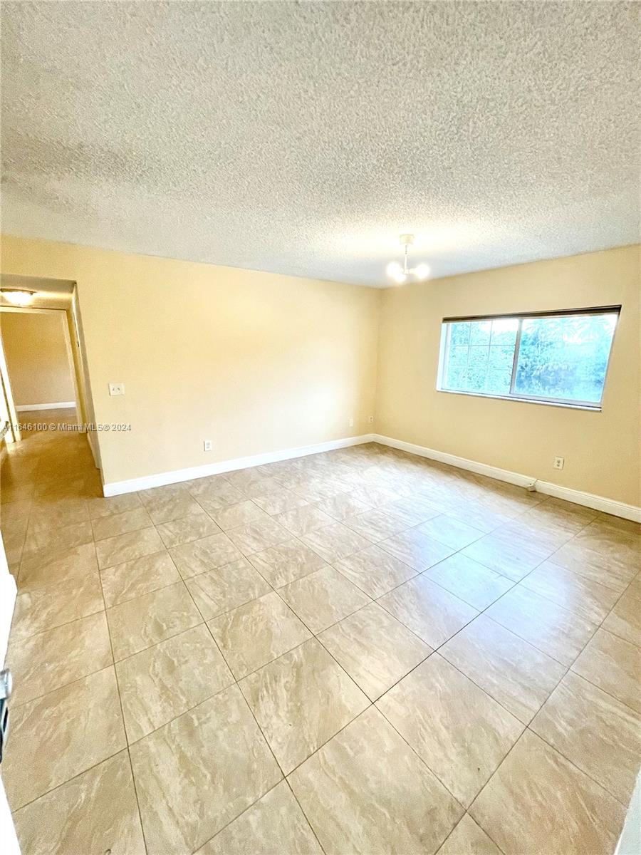 3690 N 56th Ave # 921