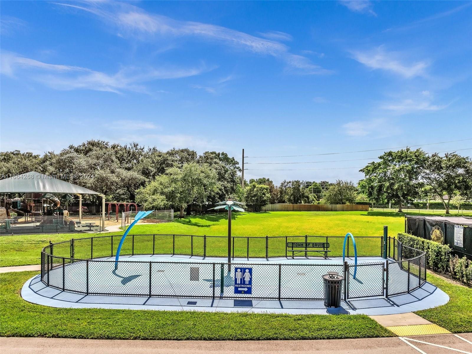 13700 Oak Ridge Dr # 13700