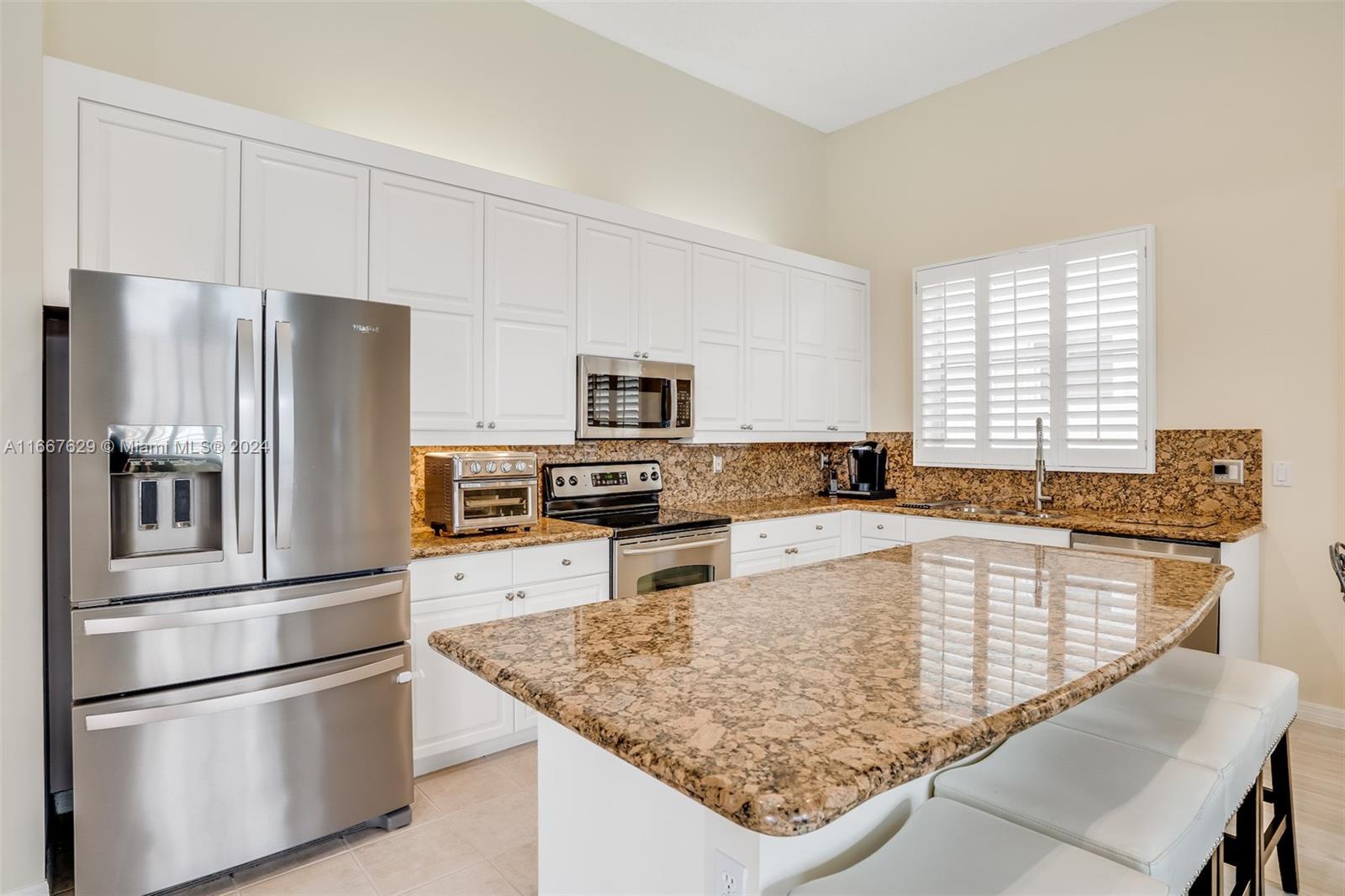 332 SW 187th Ter
