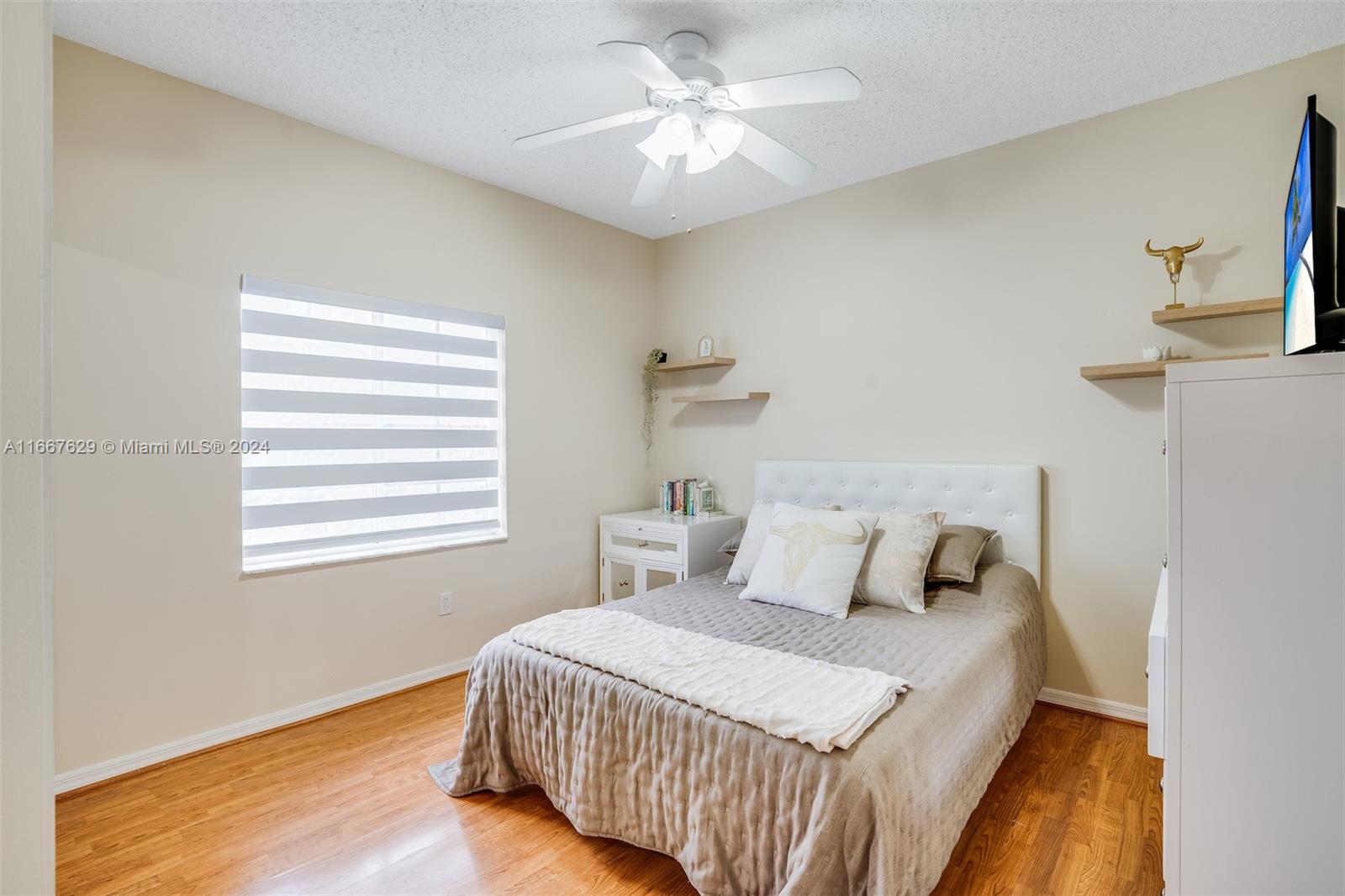 332 SW 187th Ter