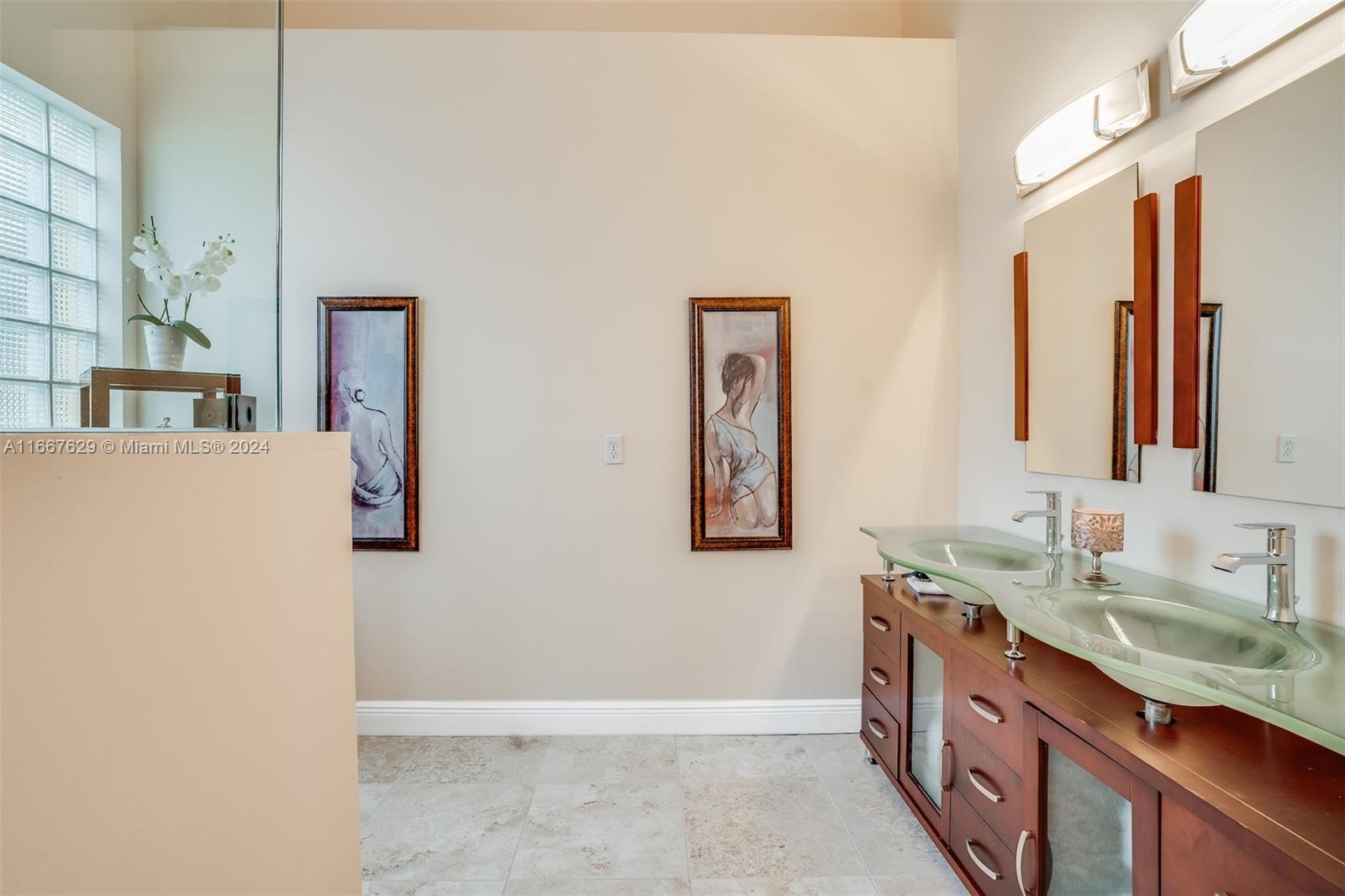 332 SW 187th Ter
