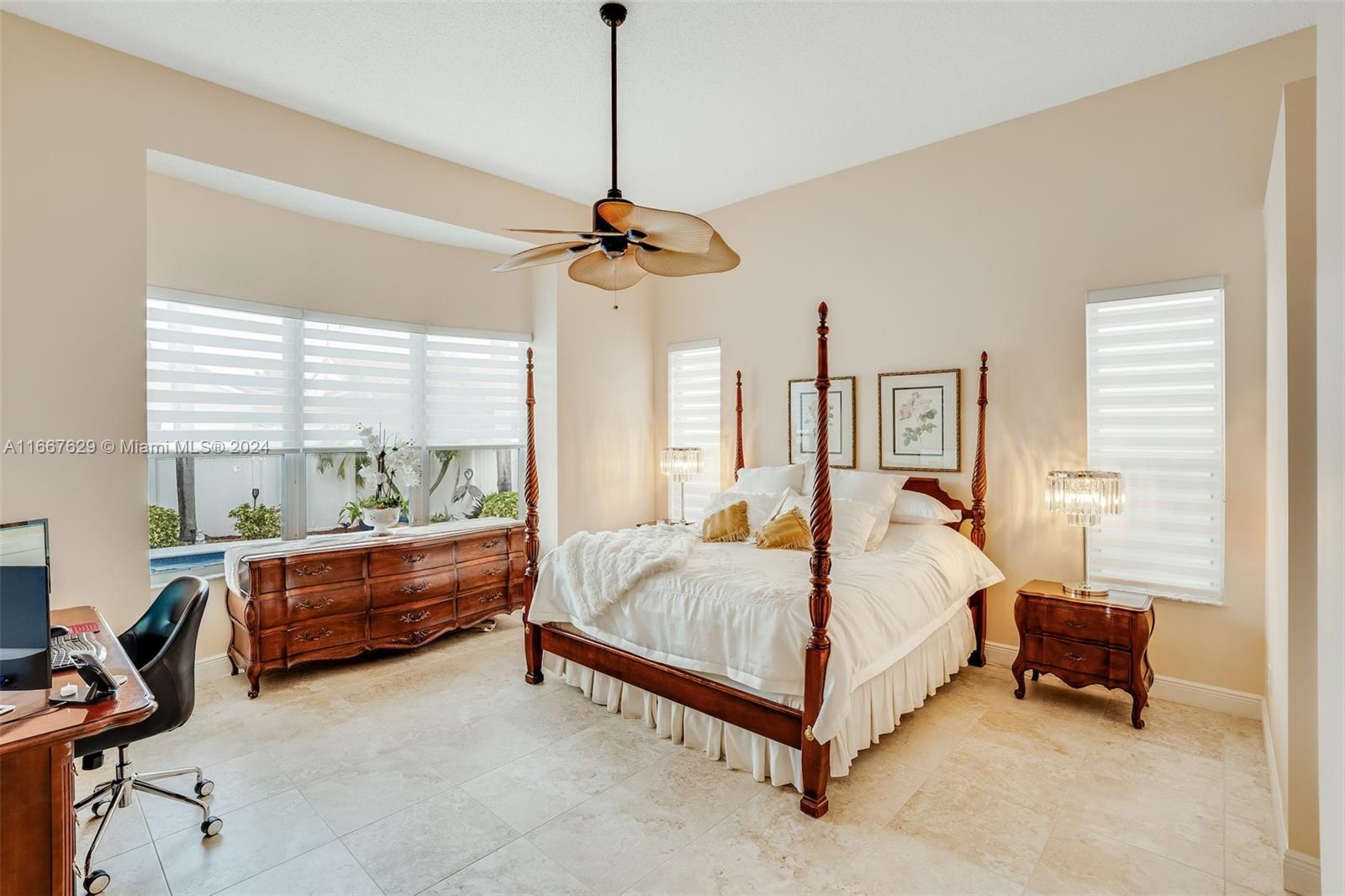 332 SW 187th Ter