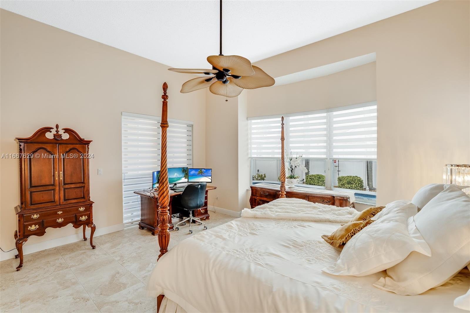 332 SW 187th Ter
