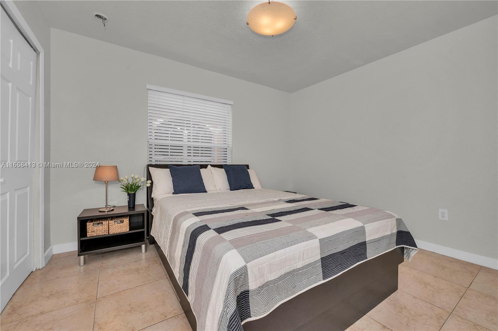 3184 SW 154th Pl