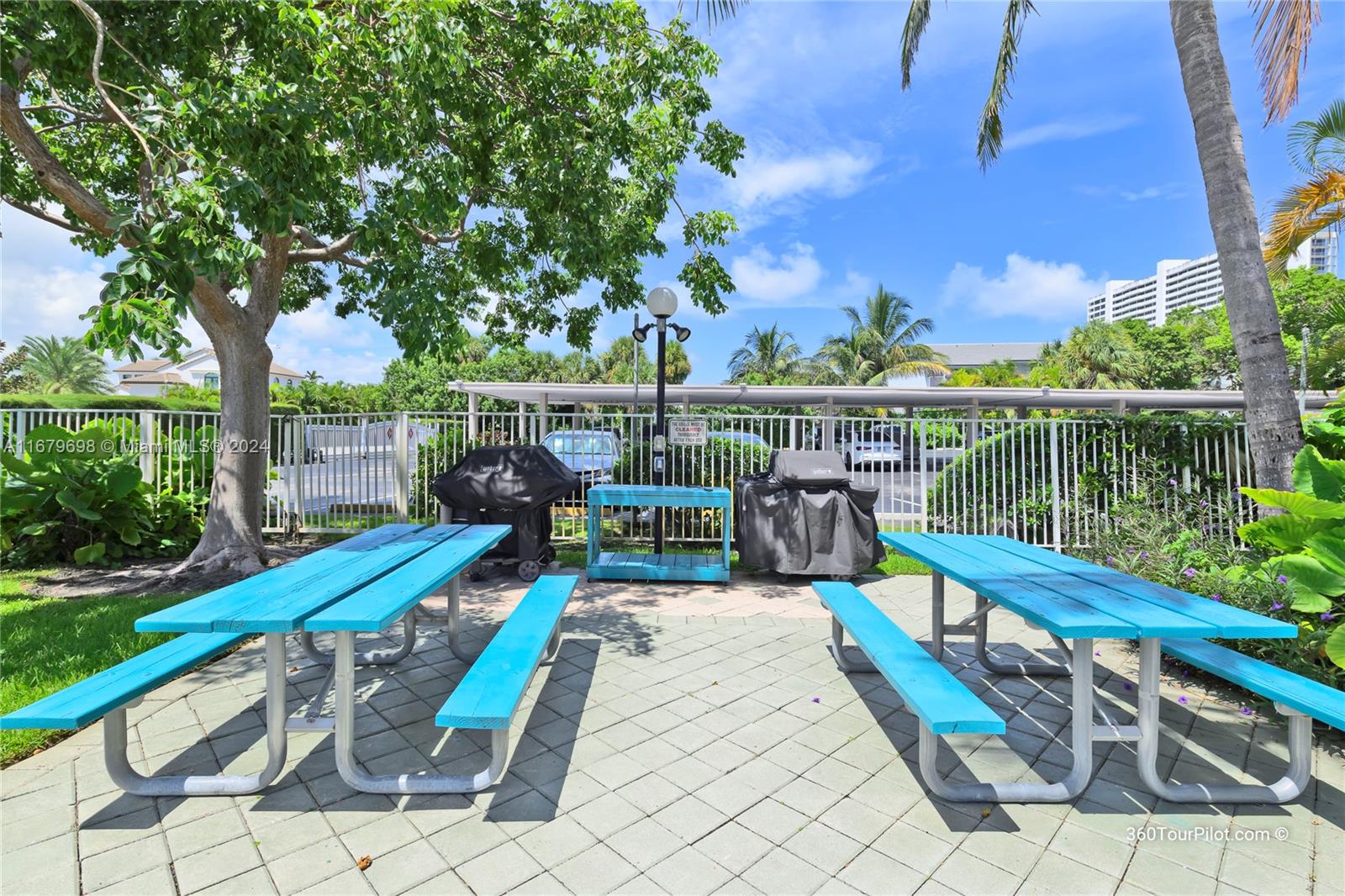 2851 S Ocean Blvd # 5T