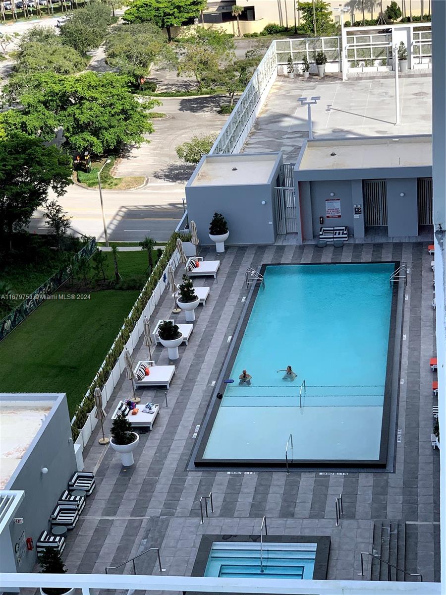 2000 W Metropica Way # 1603