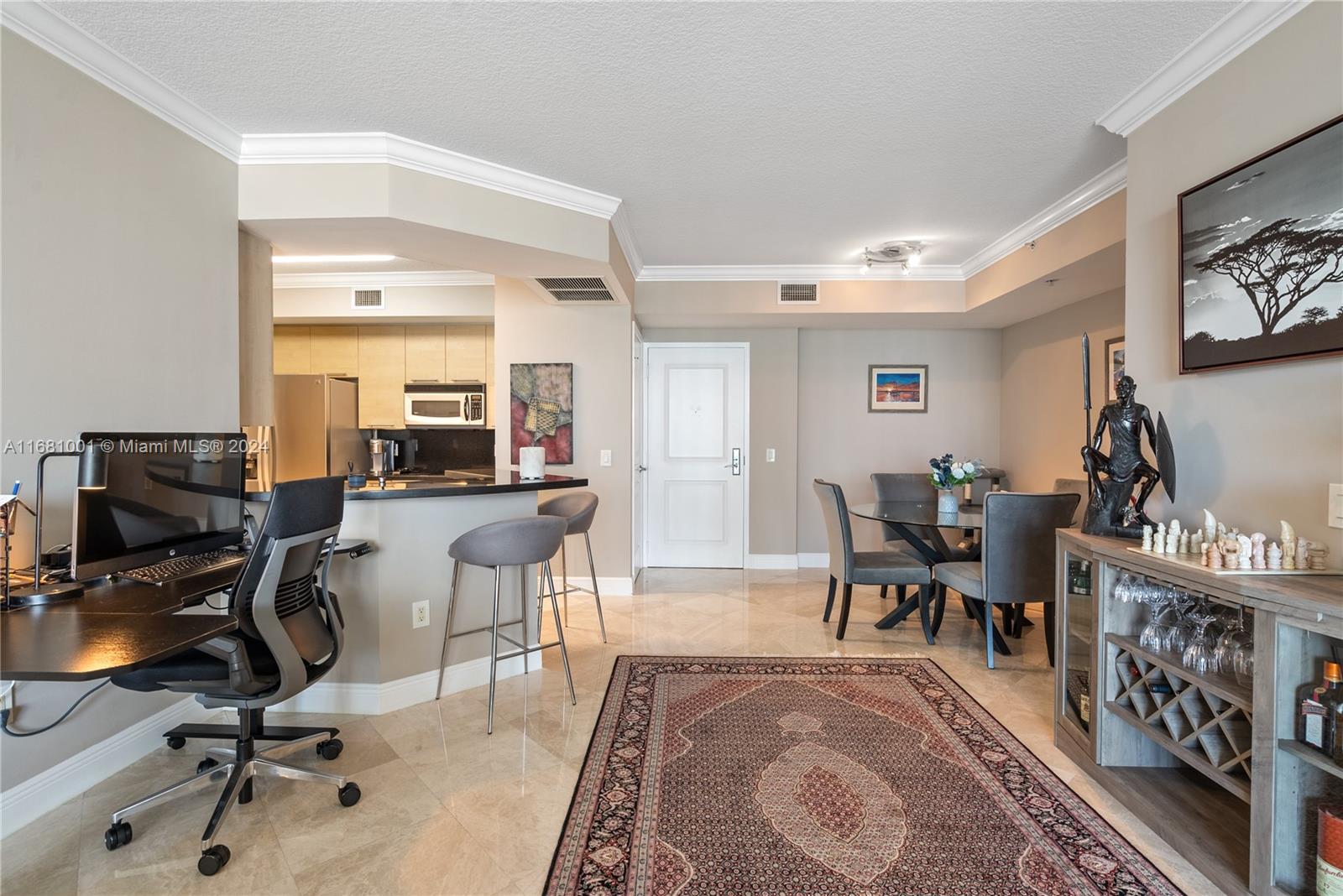 350 SE 2nd St # 2550