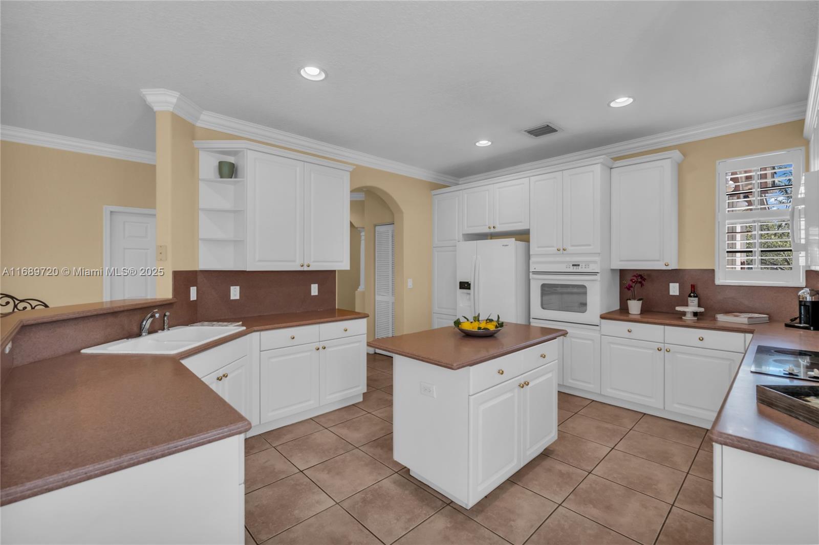2814 Kinsington Cir # 3 Unit: 28-3