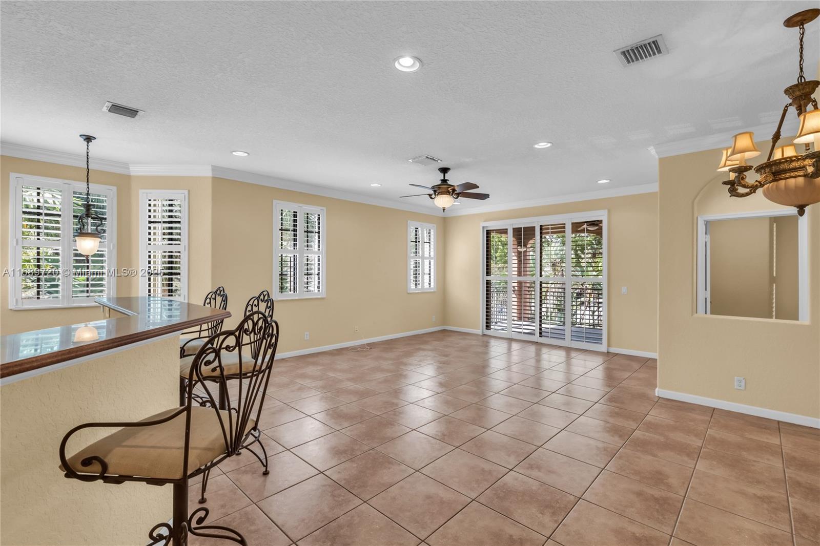 2814 Kinsington Cir # 3 Unit: 28-3