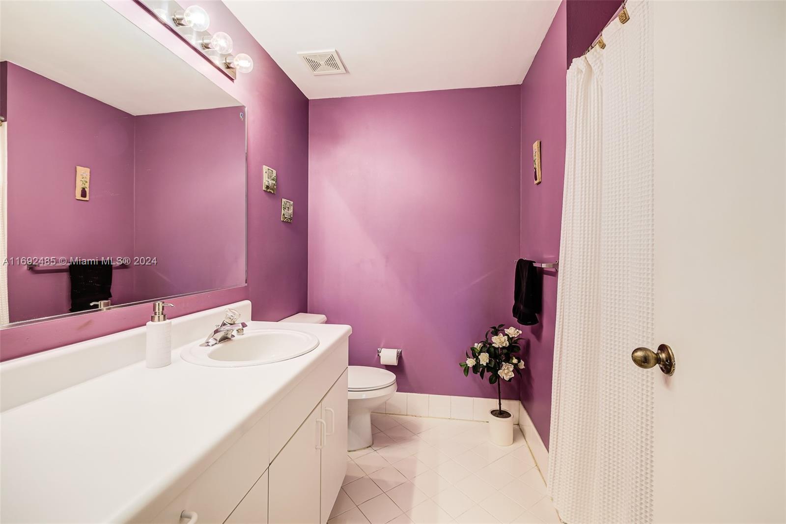 1477 Barcelona Way # 28 Unit: 6-28