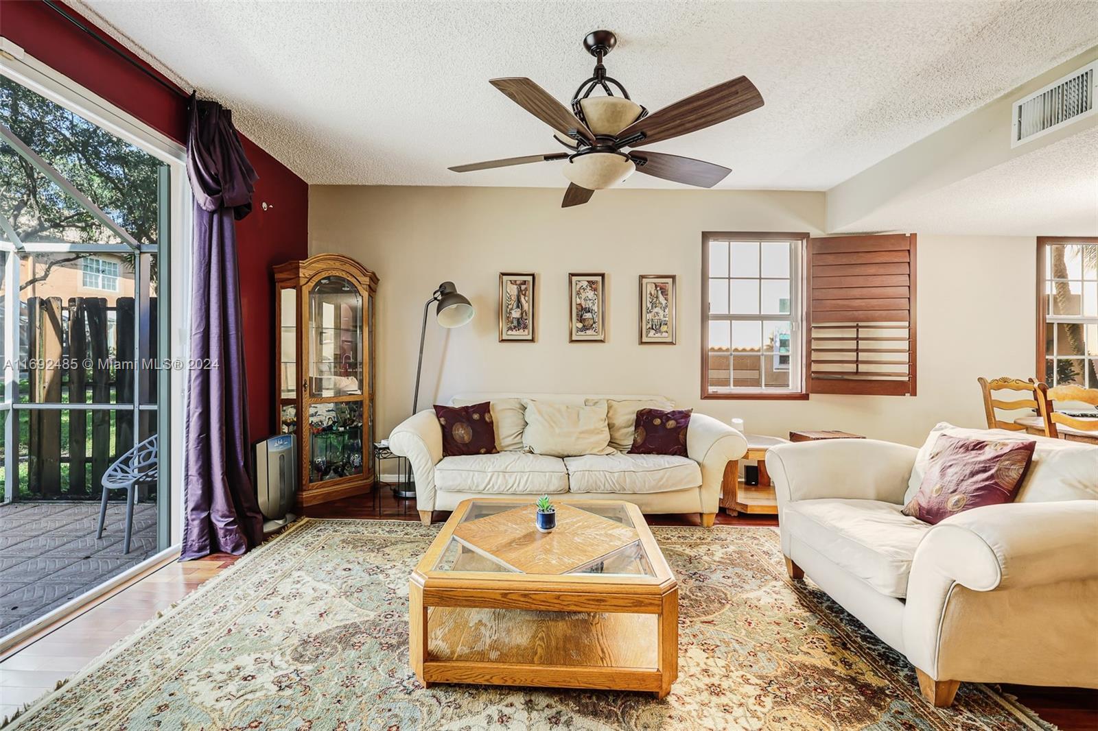 1477 Barcelona Way # 28 Unit: 6-28