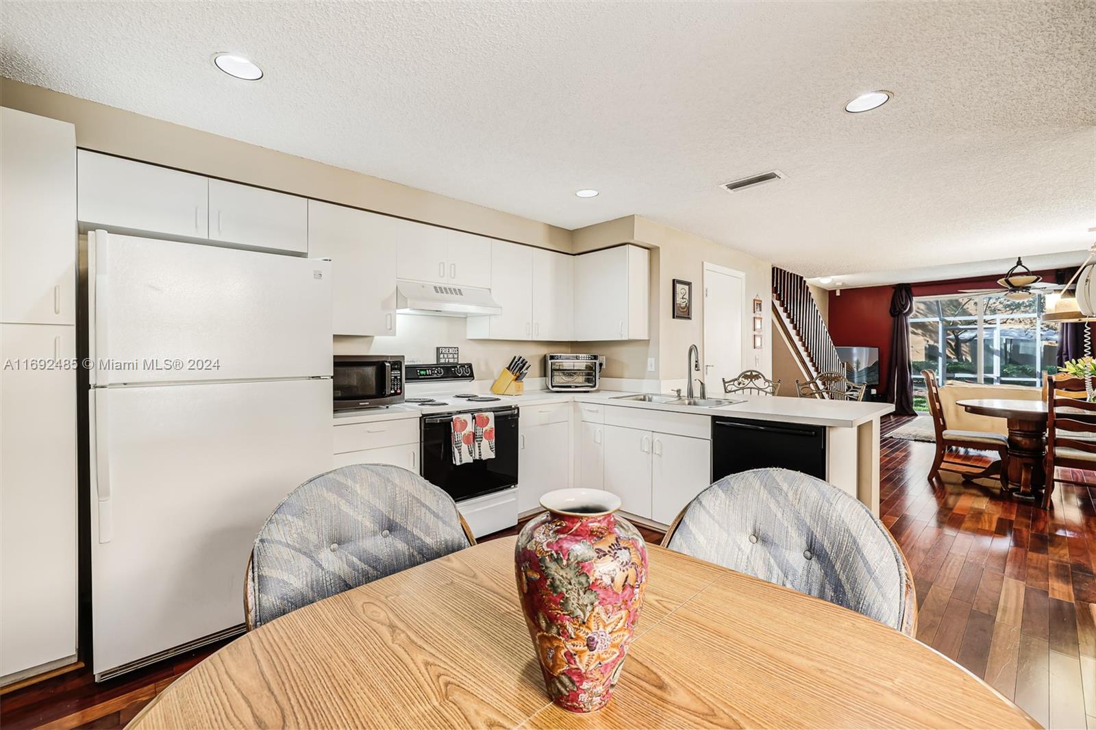 1477 Barcelona Way # 28 Unit: 6-28
