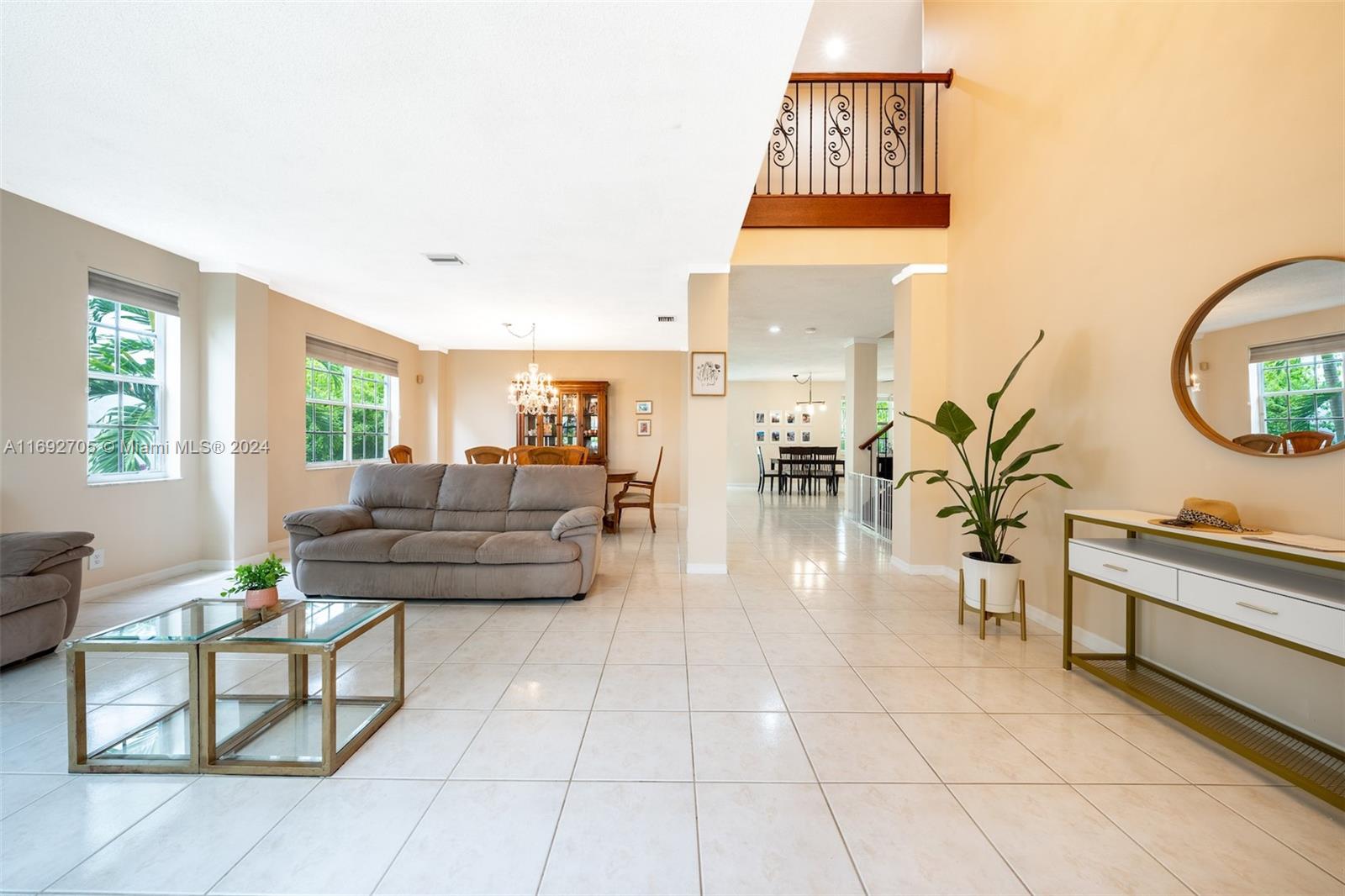 3745 Heron Ridge Ln