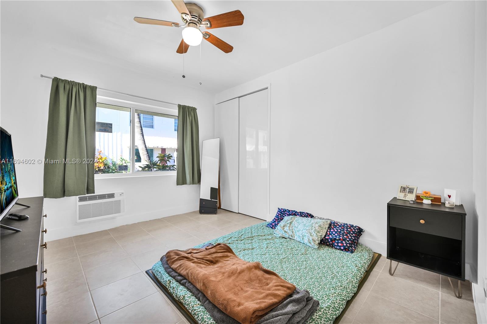 1195 Marseille Dr # 5