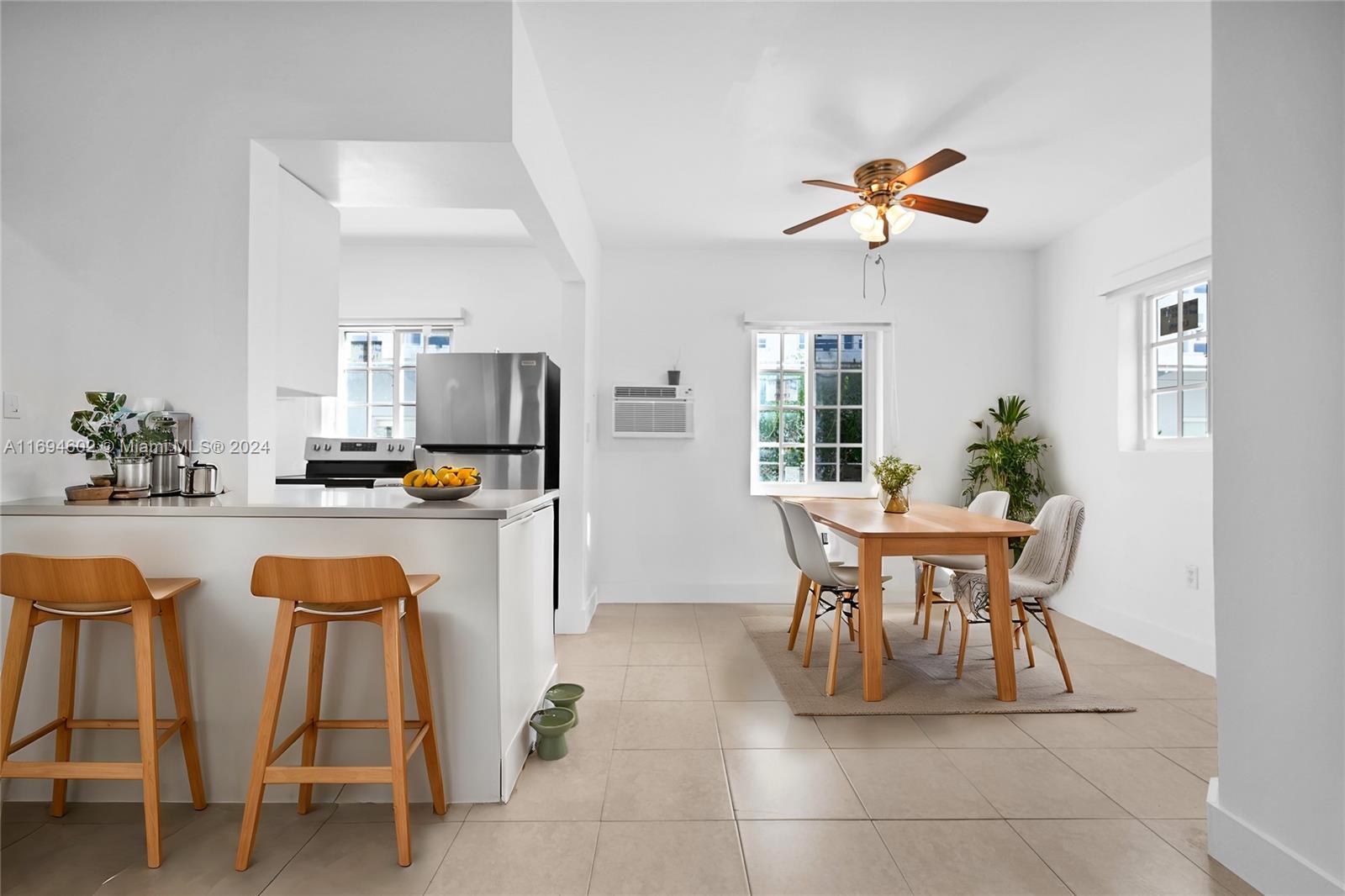 1195 Marseille Dr # 5