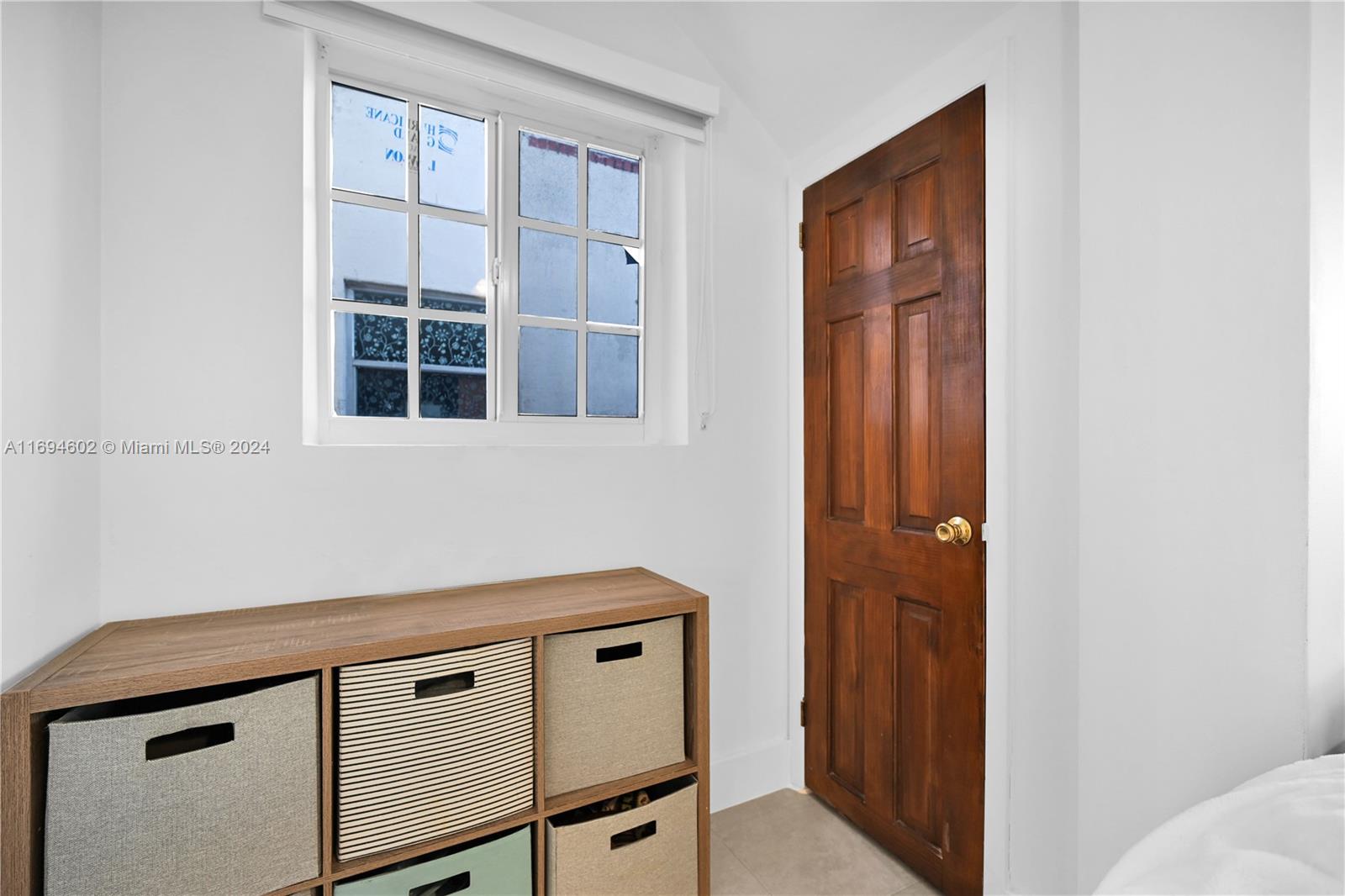 1195 Marseille Dr # 5