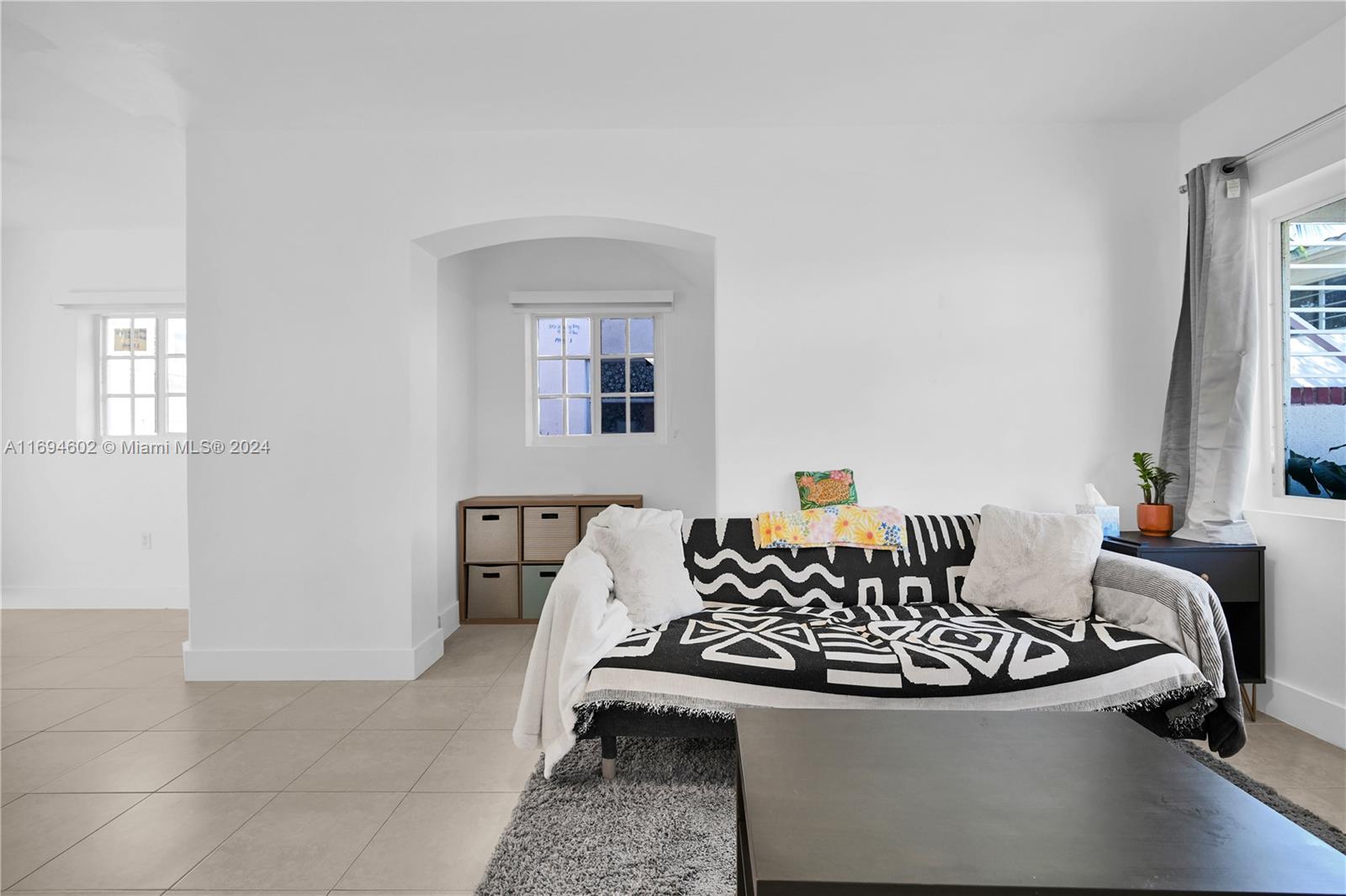1195 Marseille Dr # 5