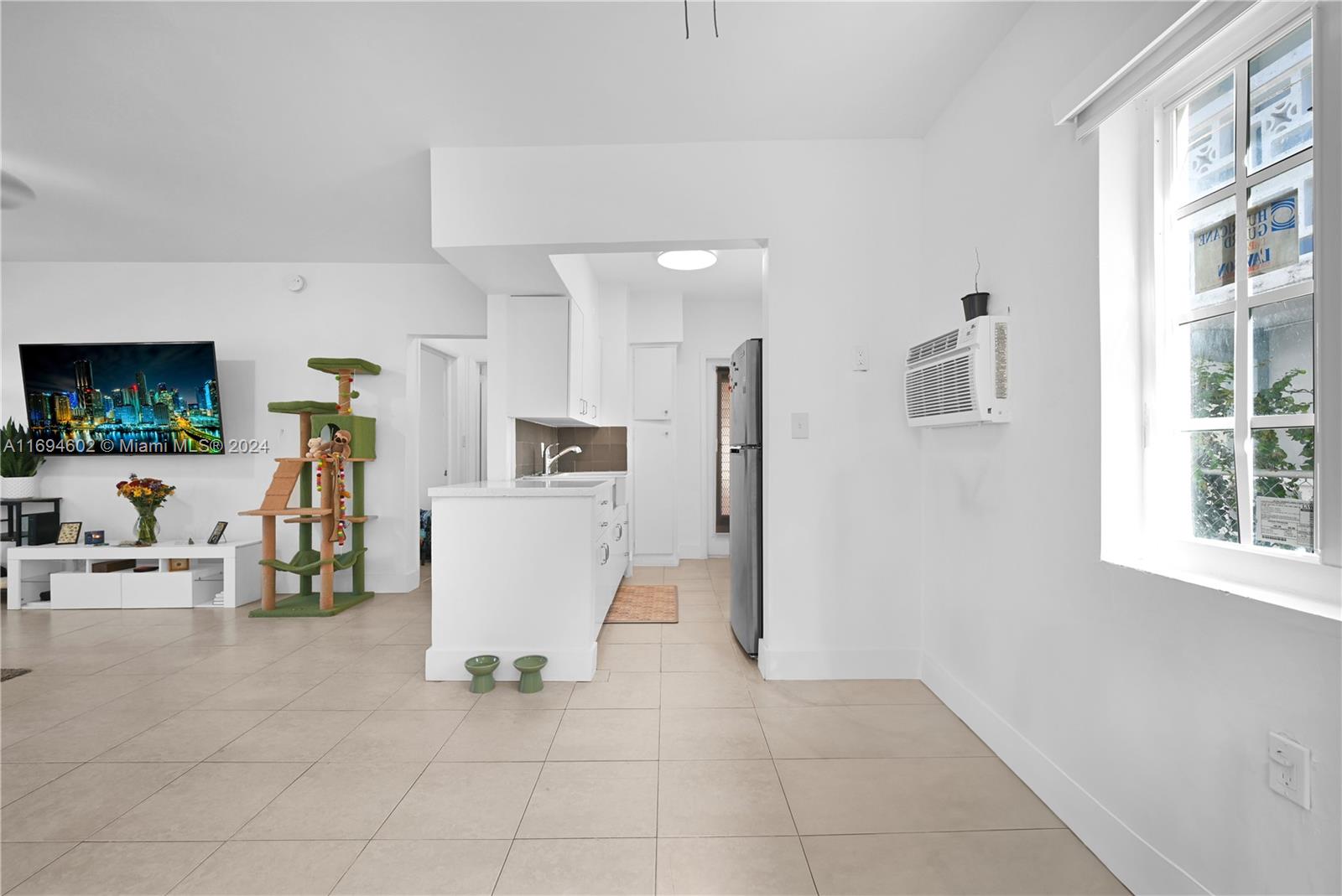 1195 Marseille Dr # 5