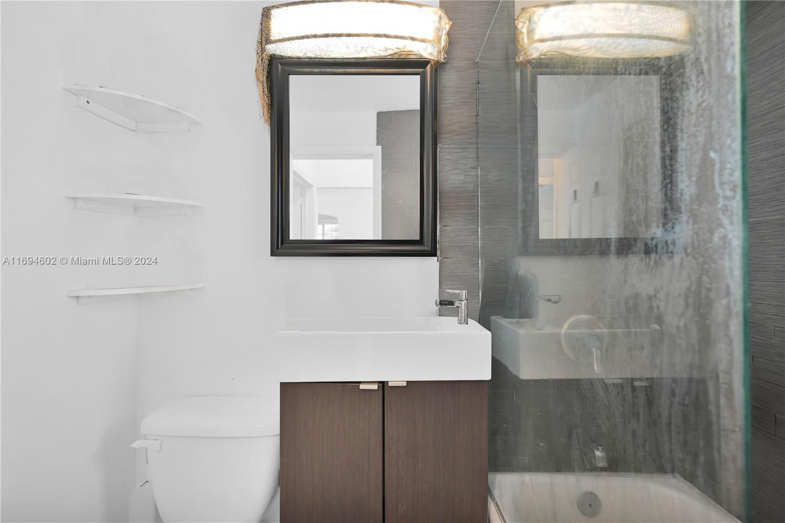 1195 Marseille Dr # 5