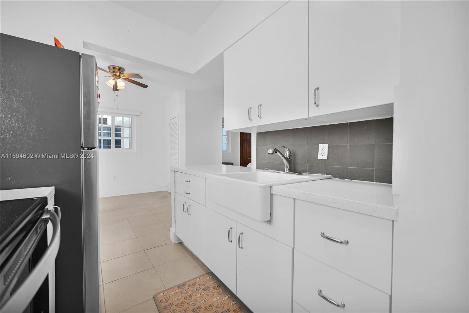 1195 Marseille Dr # 5