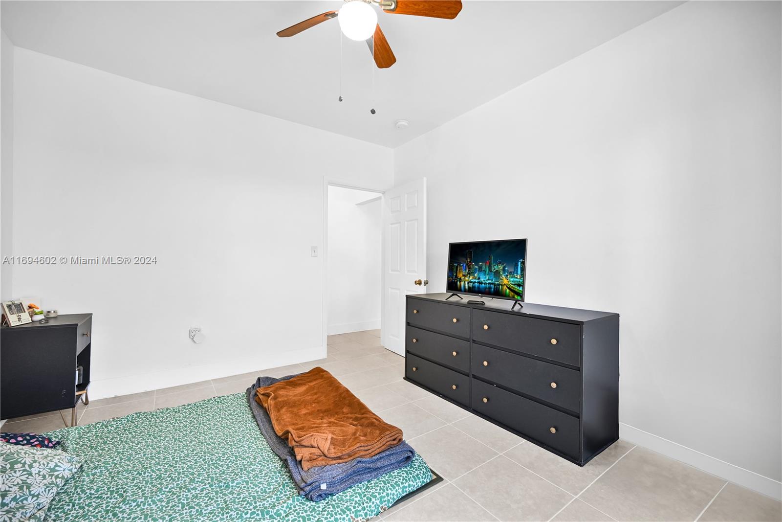 1195 Marseille Dr # 5