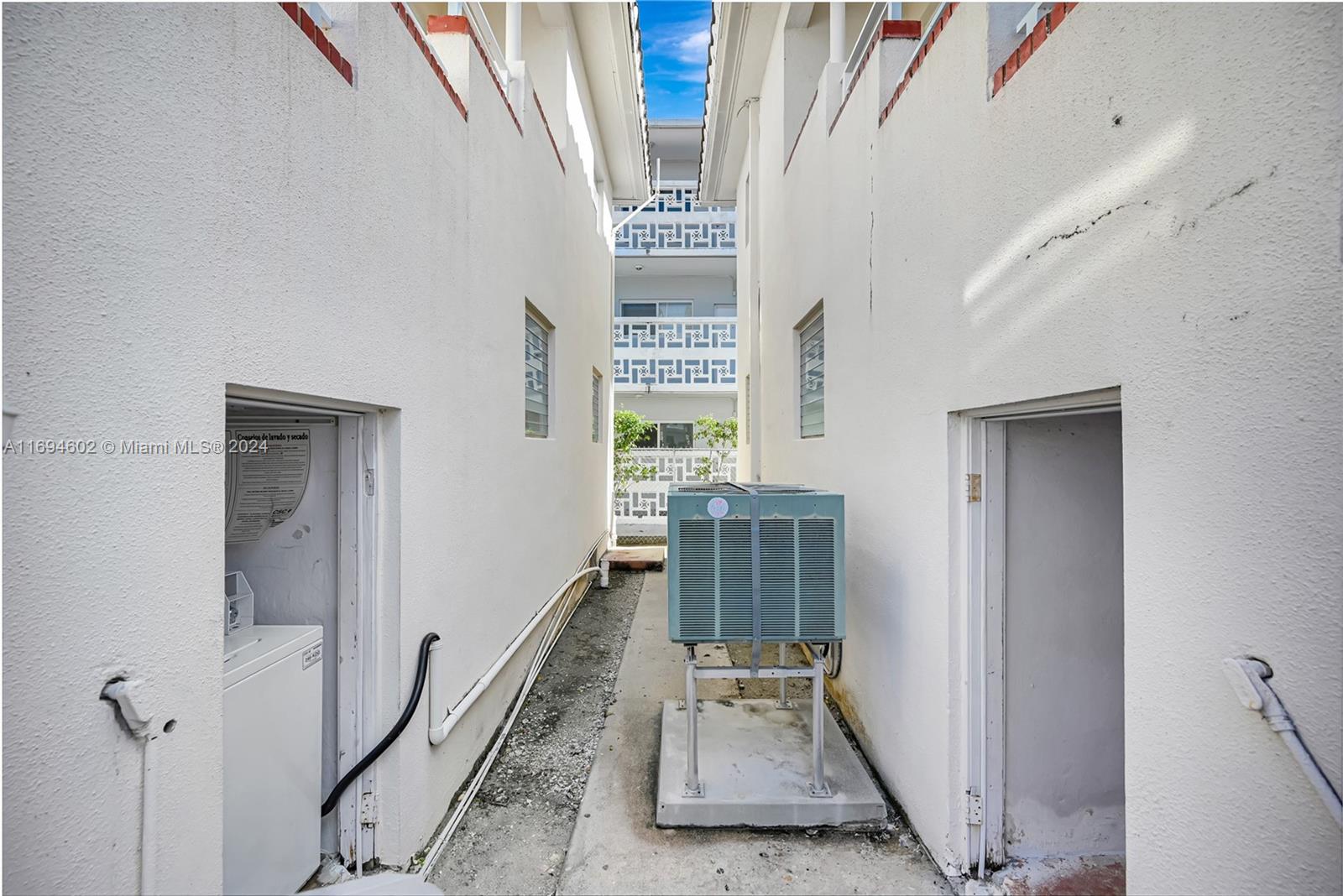 1195 Marseille Dr # 5