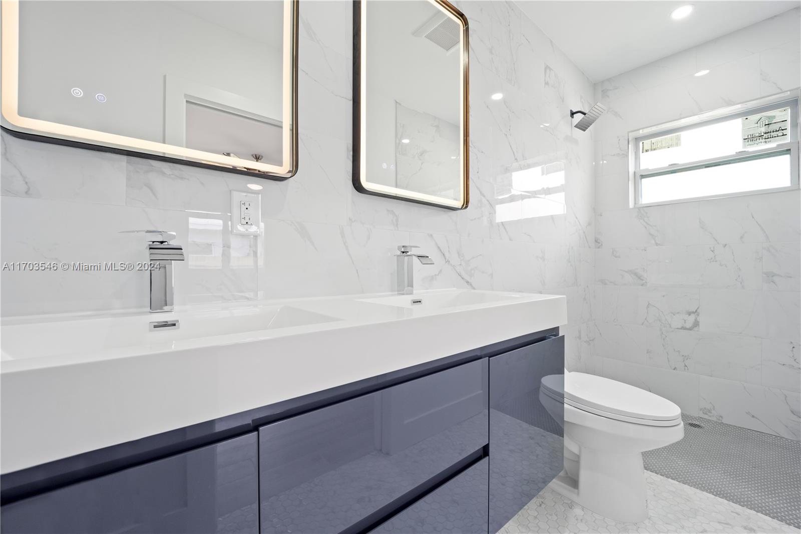 4826 NE 17th Ter