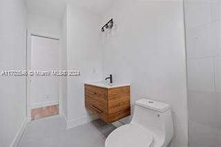 4826 NE 17th Ter