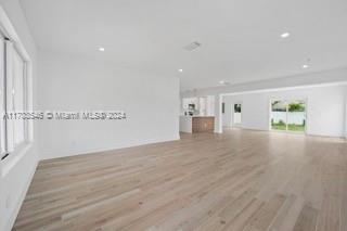 4826 NE 17th Ter
