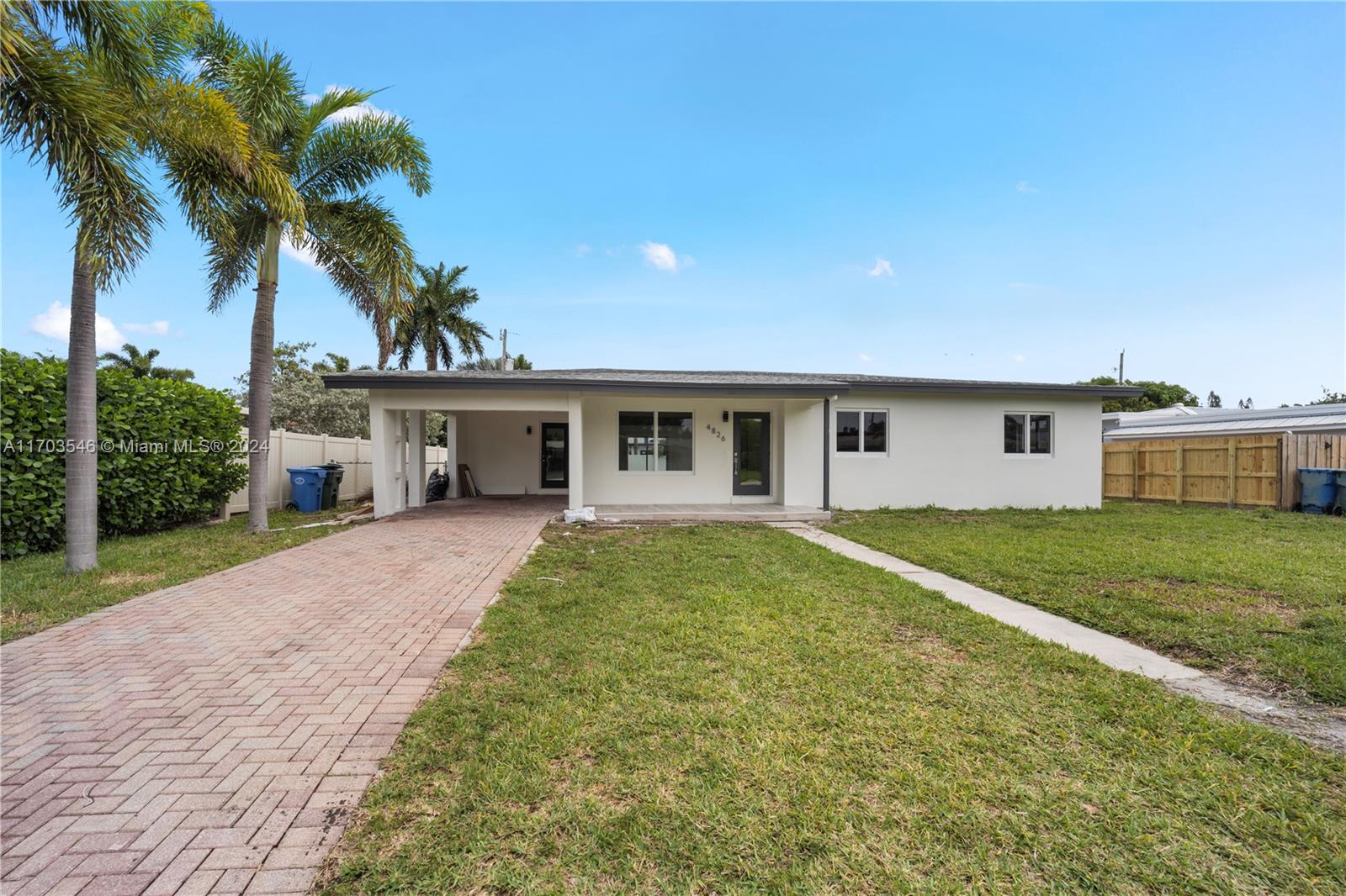 4826 NE 17th Ter