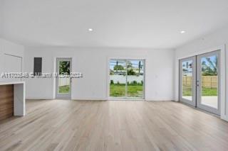 4826 NE 17th Ter